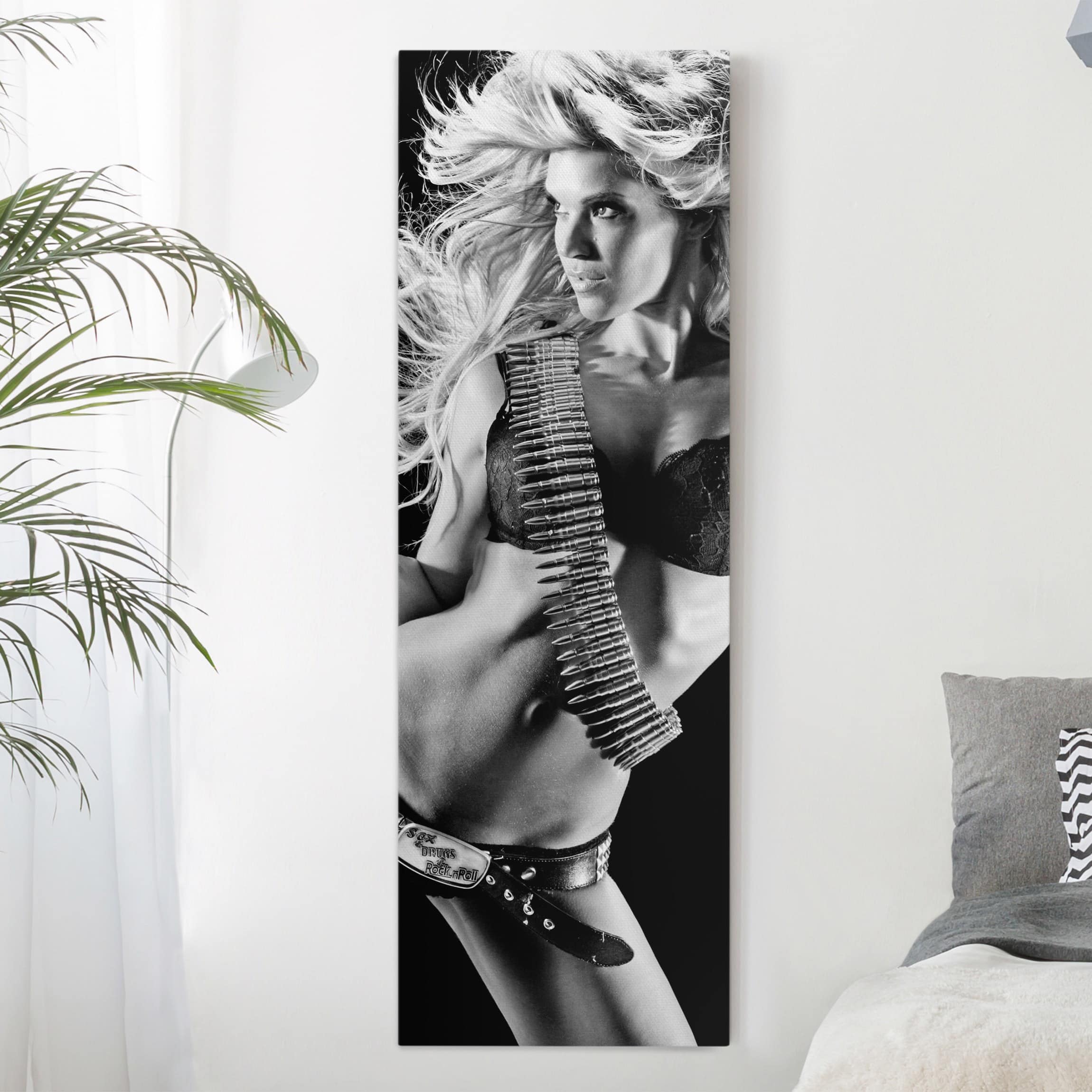 Leinwandbild - Hochformat Bang, Bang, Baby!