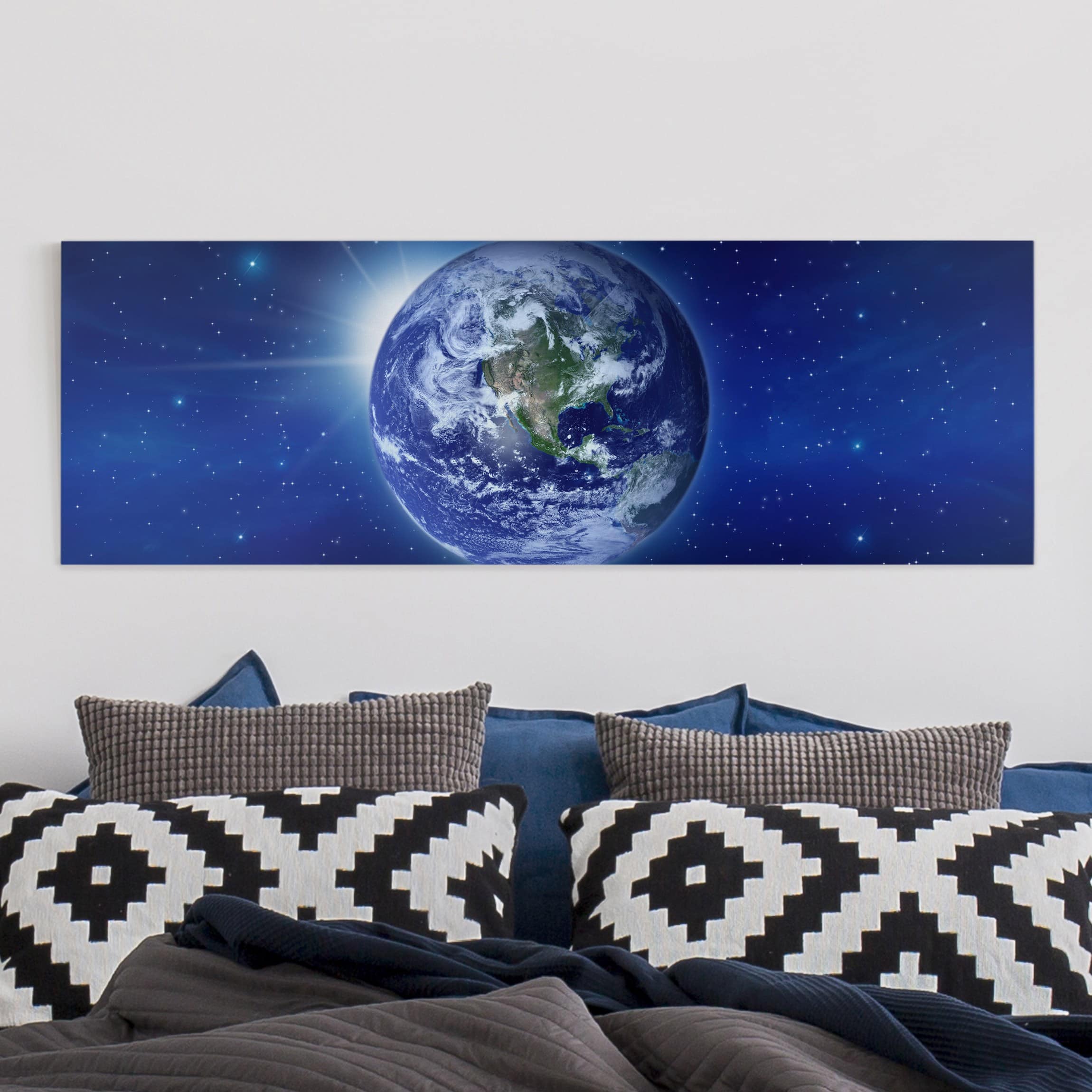 Leinwandbild - Panorama Erde im Weltall