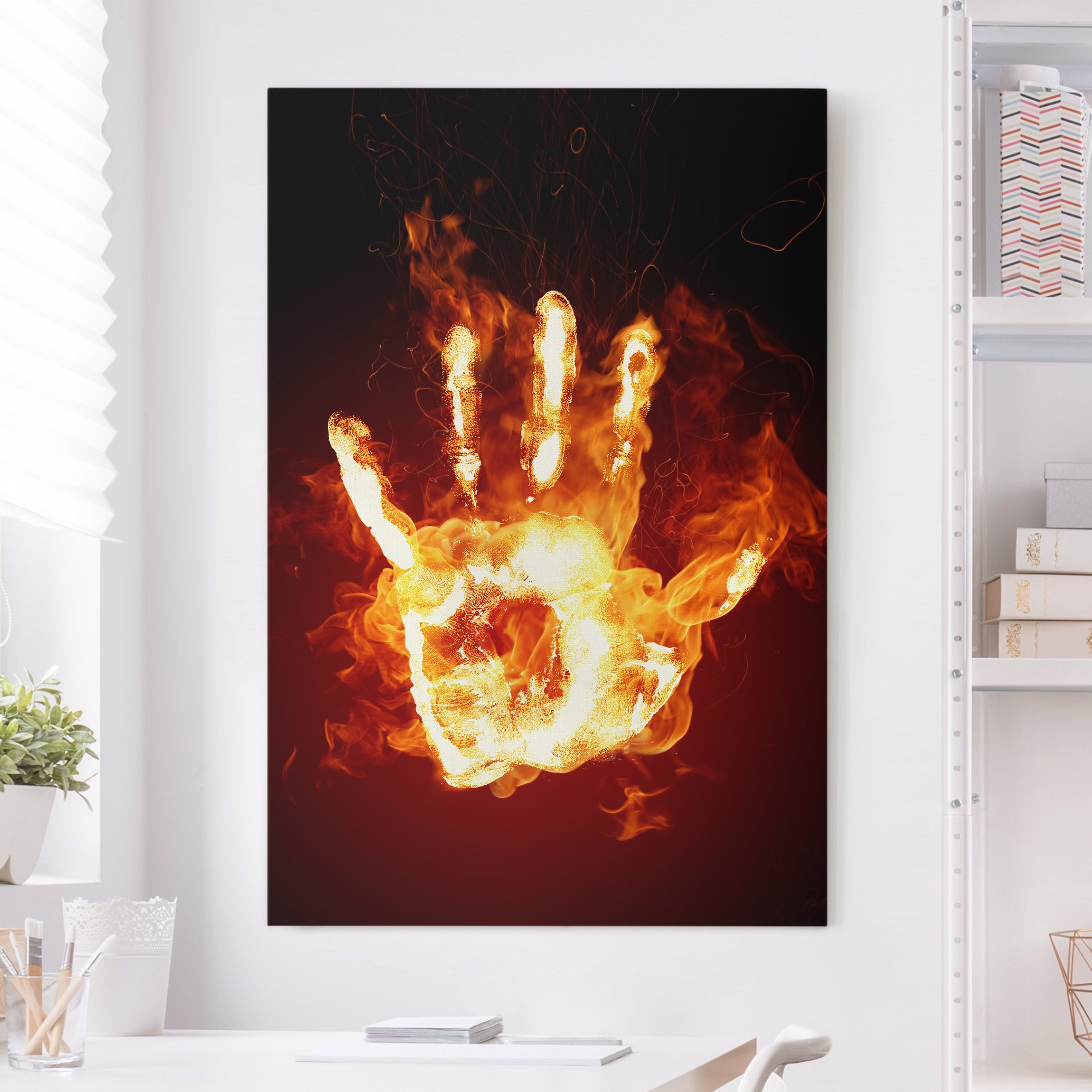 Leinwandbild - Hochformat Flammende Identität