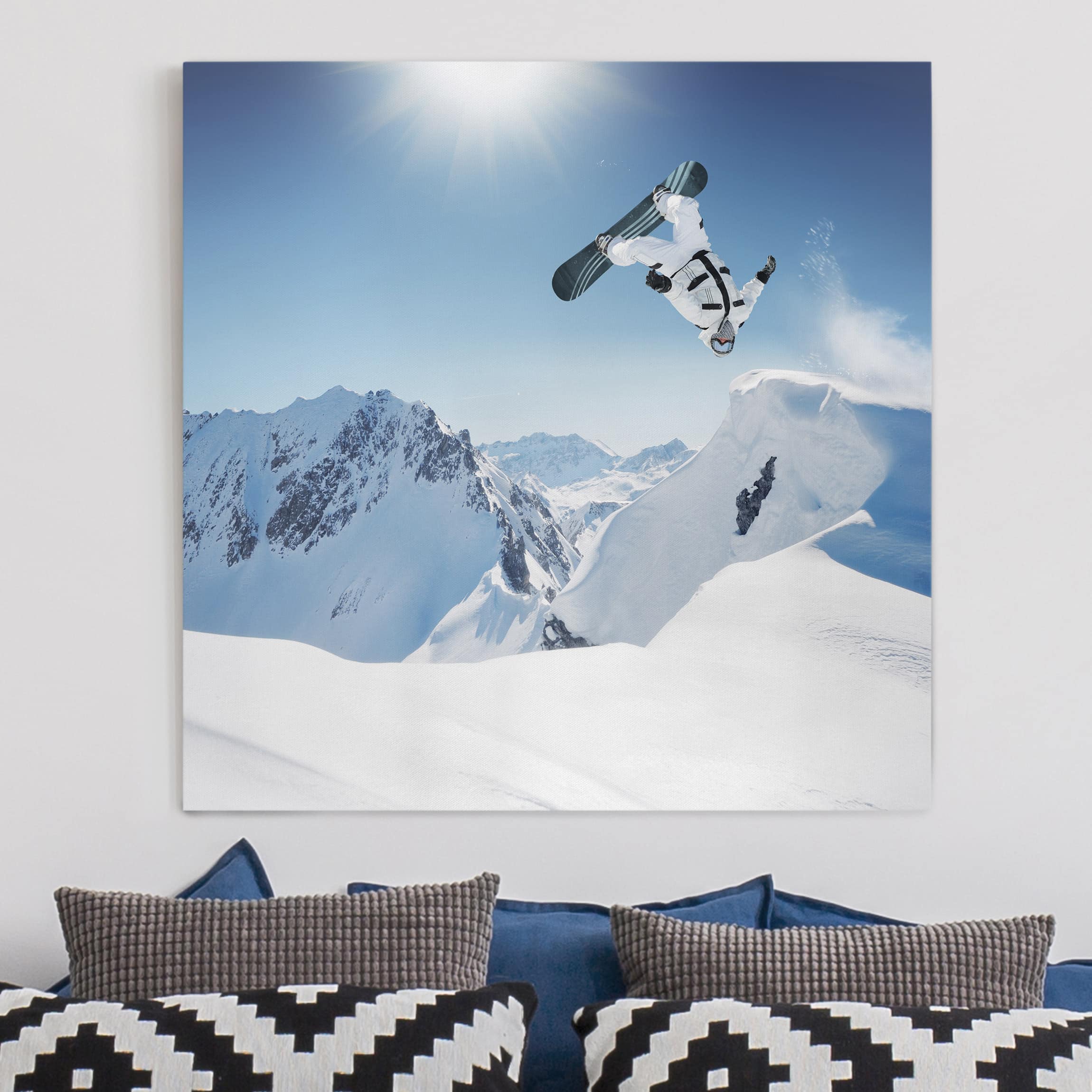 Leinwandbild - Quadrat Fliegender Snowboarder