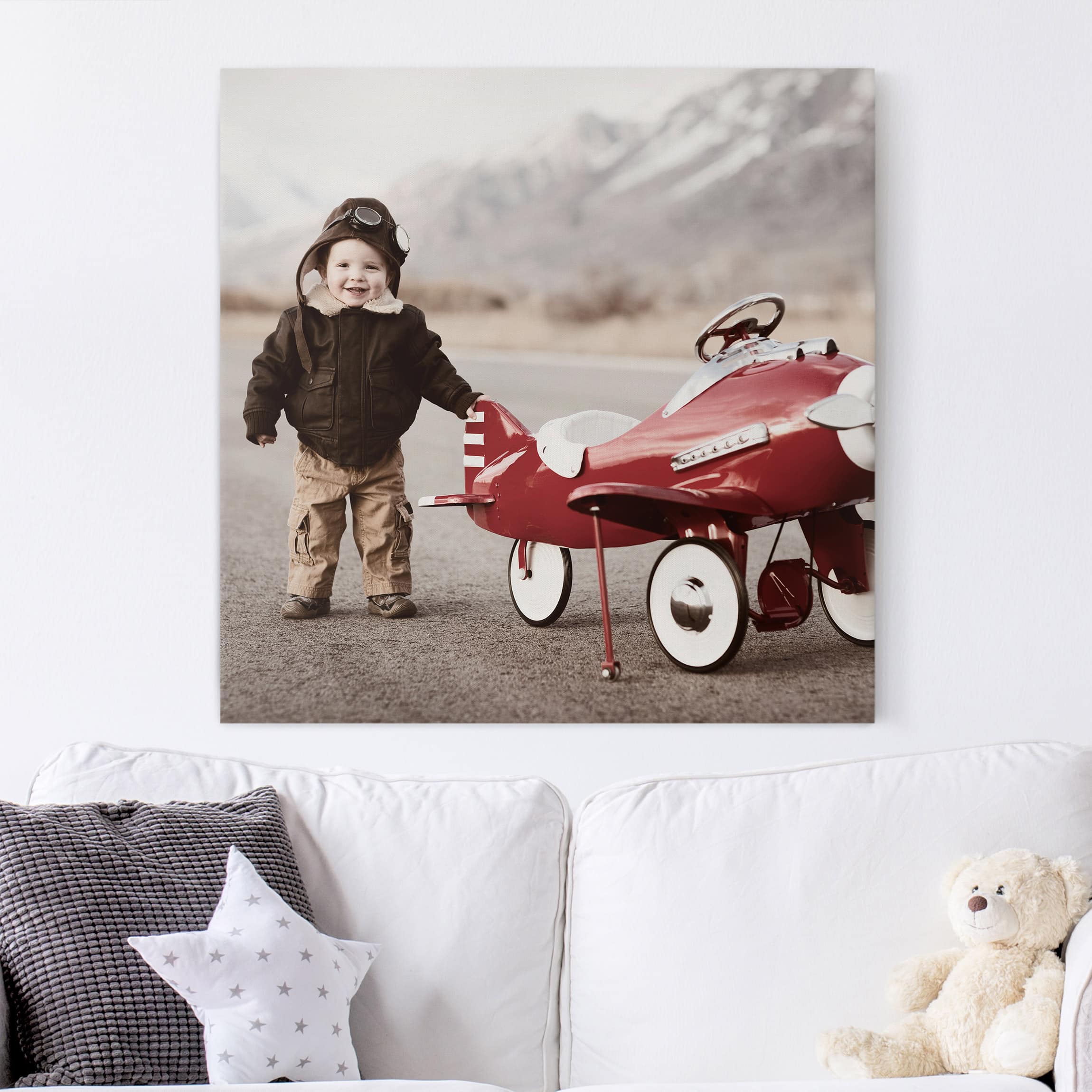 Leinwandbild - Quadrat Held von Morgen