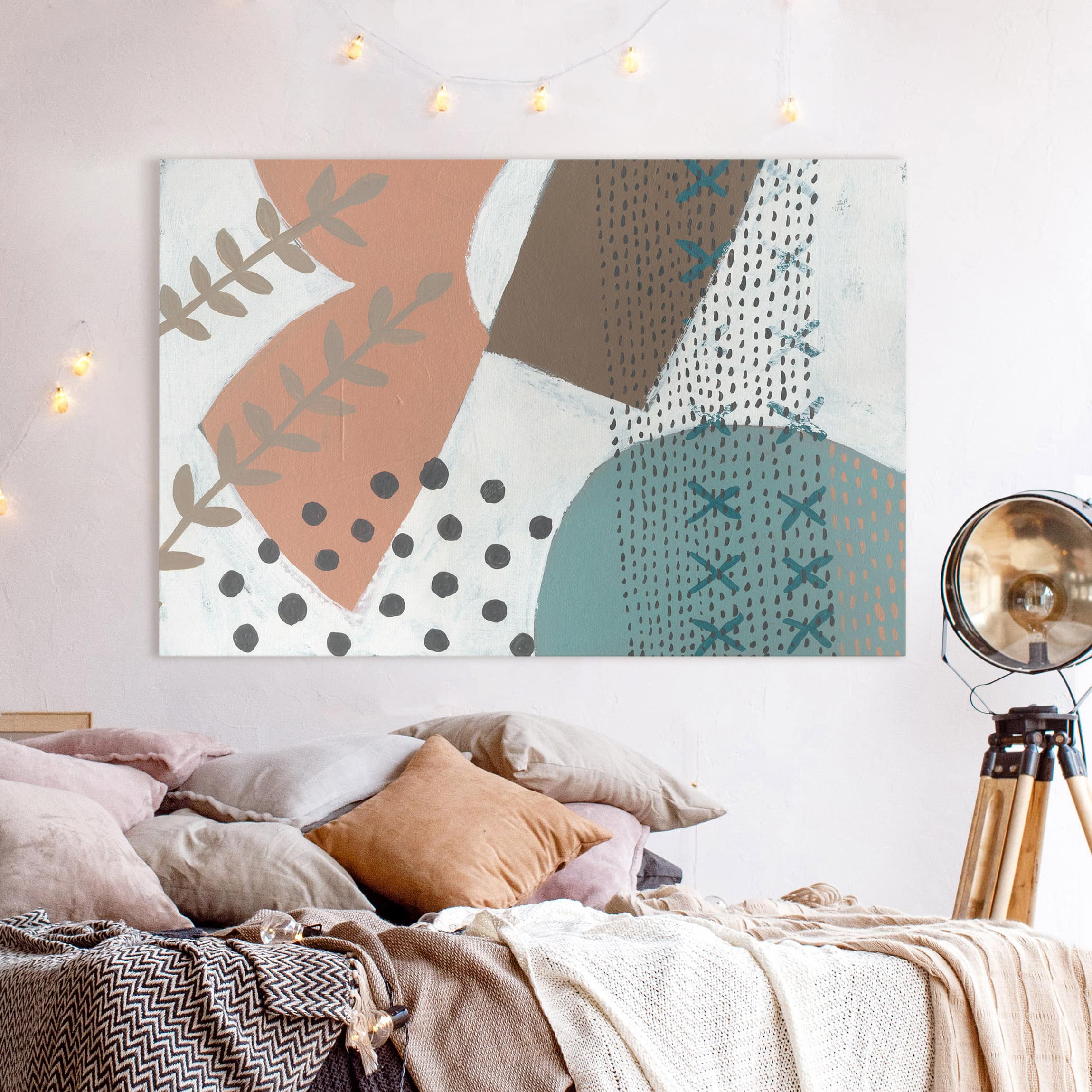 Leinwandbild - Querformat Karneval der Formen in Lachs I