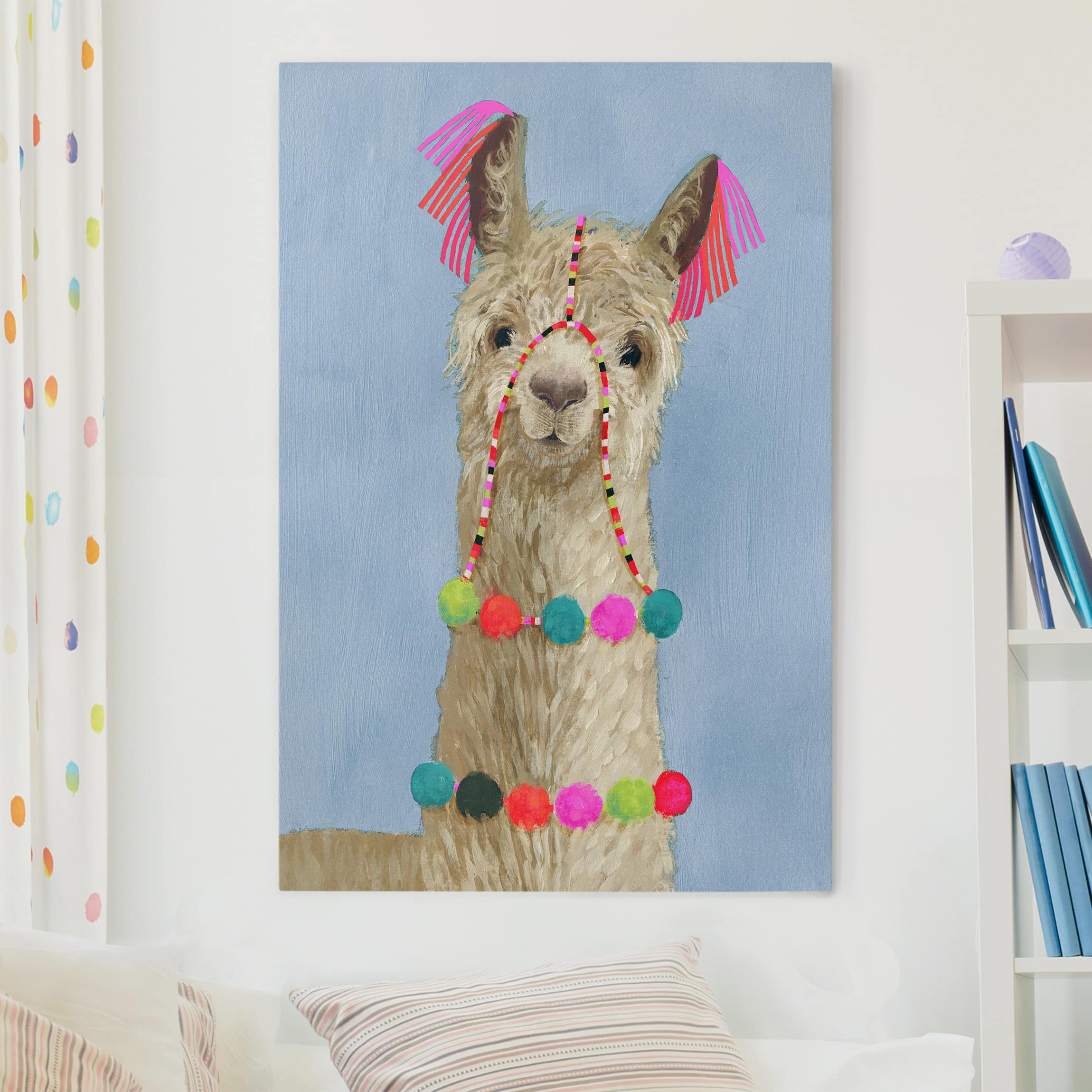 Leinwandbild - Hochformat Lama mit Schmuck IV