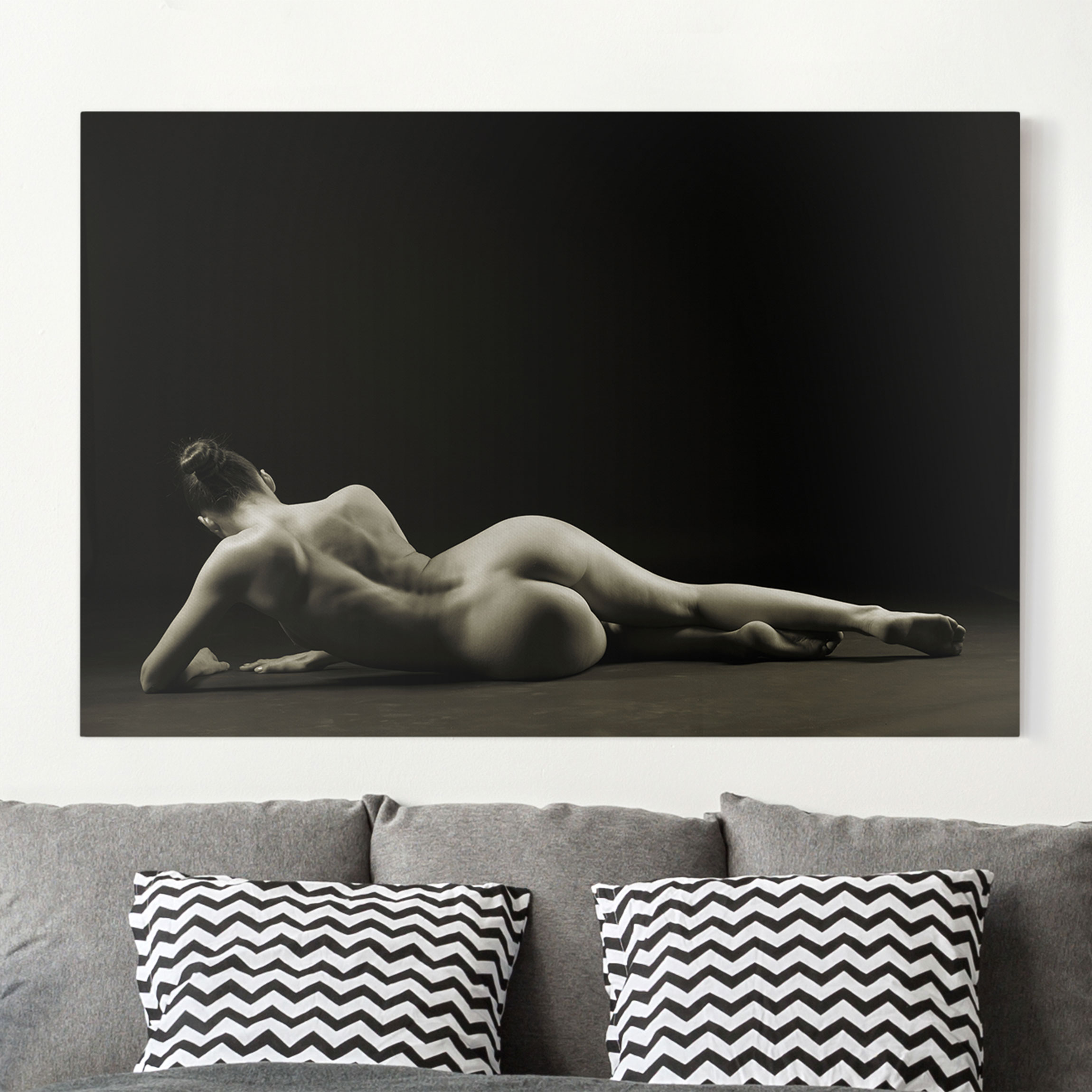 Leinwandbild - Querformat Liegender Frauenakt