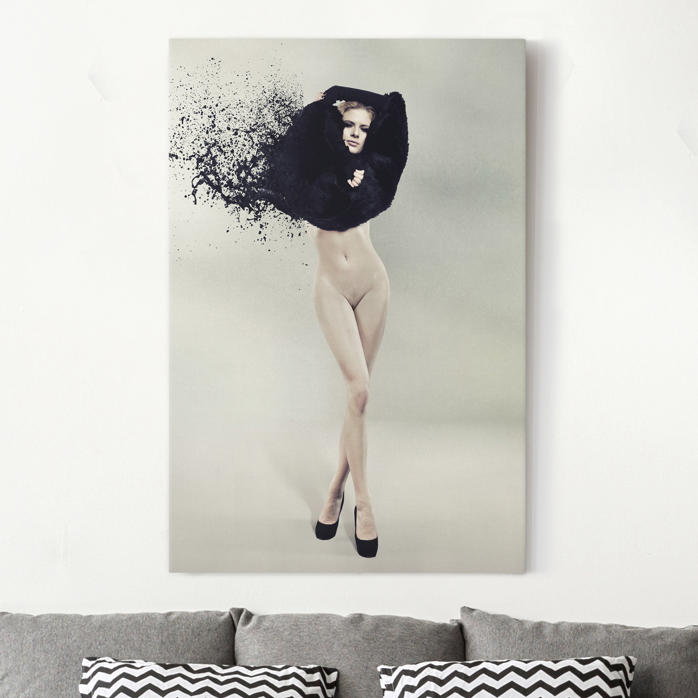 Leinwandbild - Hochformat Liquid Striptease