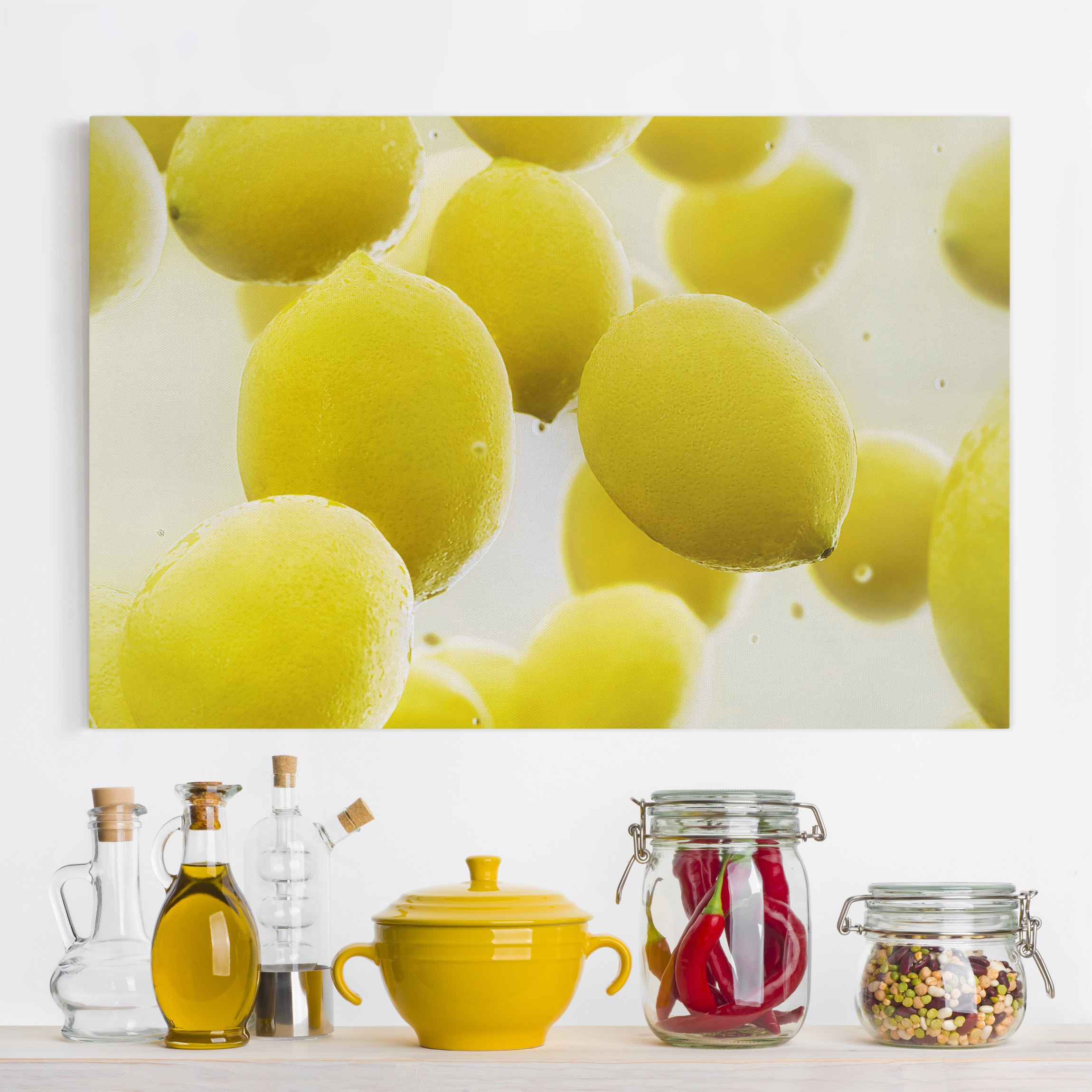 Leinwandbild - Querformat Zitronen im Wasser