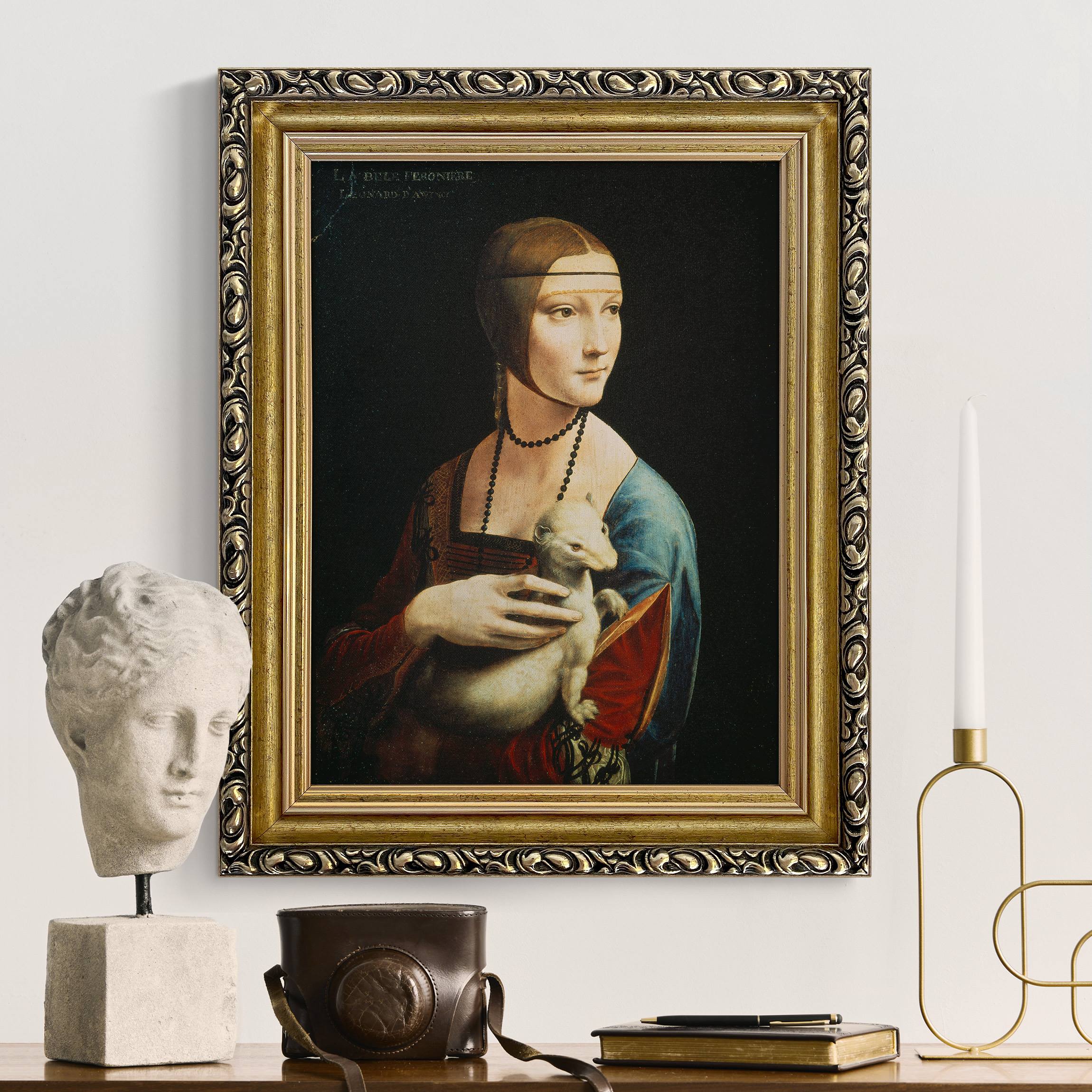 Leinwandbild mit Barockrahmen Leonardo da Vinci - Die Dame mit dem Hermelin