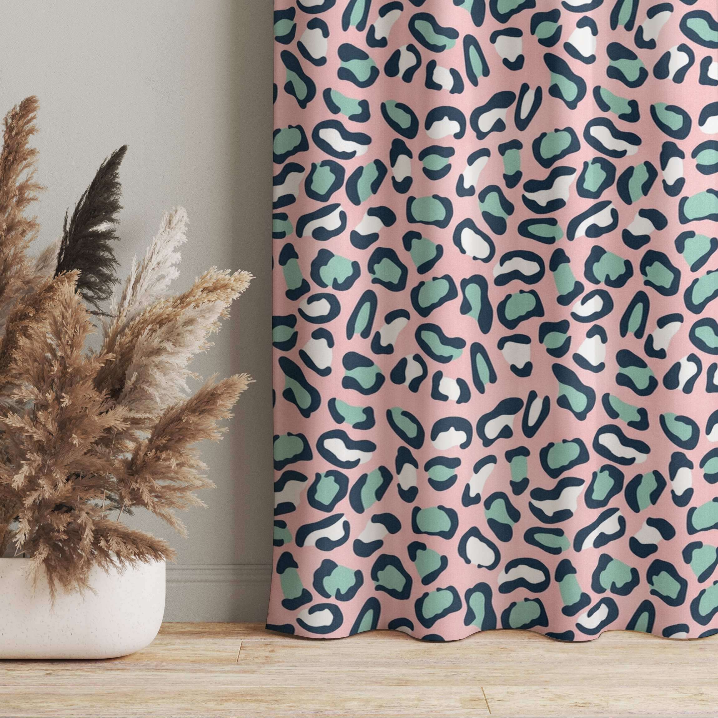Vorhang Leopardenmuster in Pastell Rosa und Blau
