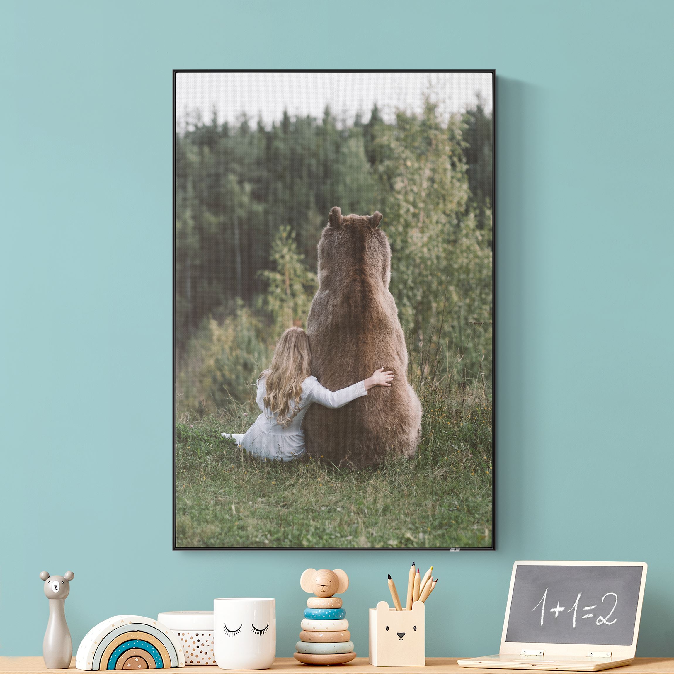 Akustik-Wechselbild Mädchen mit Braunbär