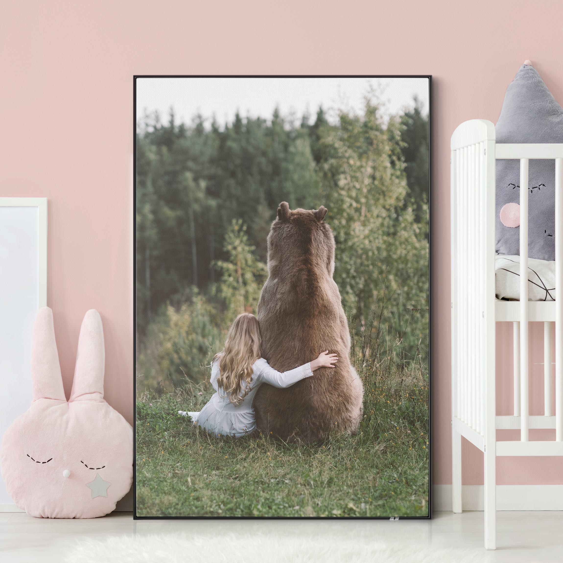 Wechselbild Mädchen mit Braunbär