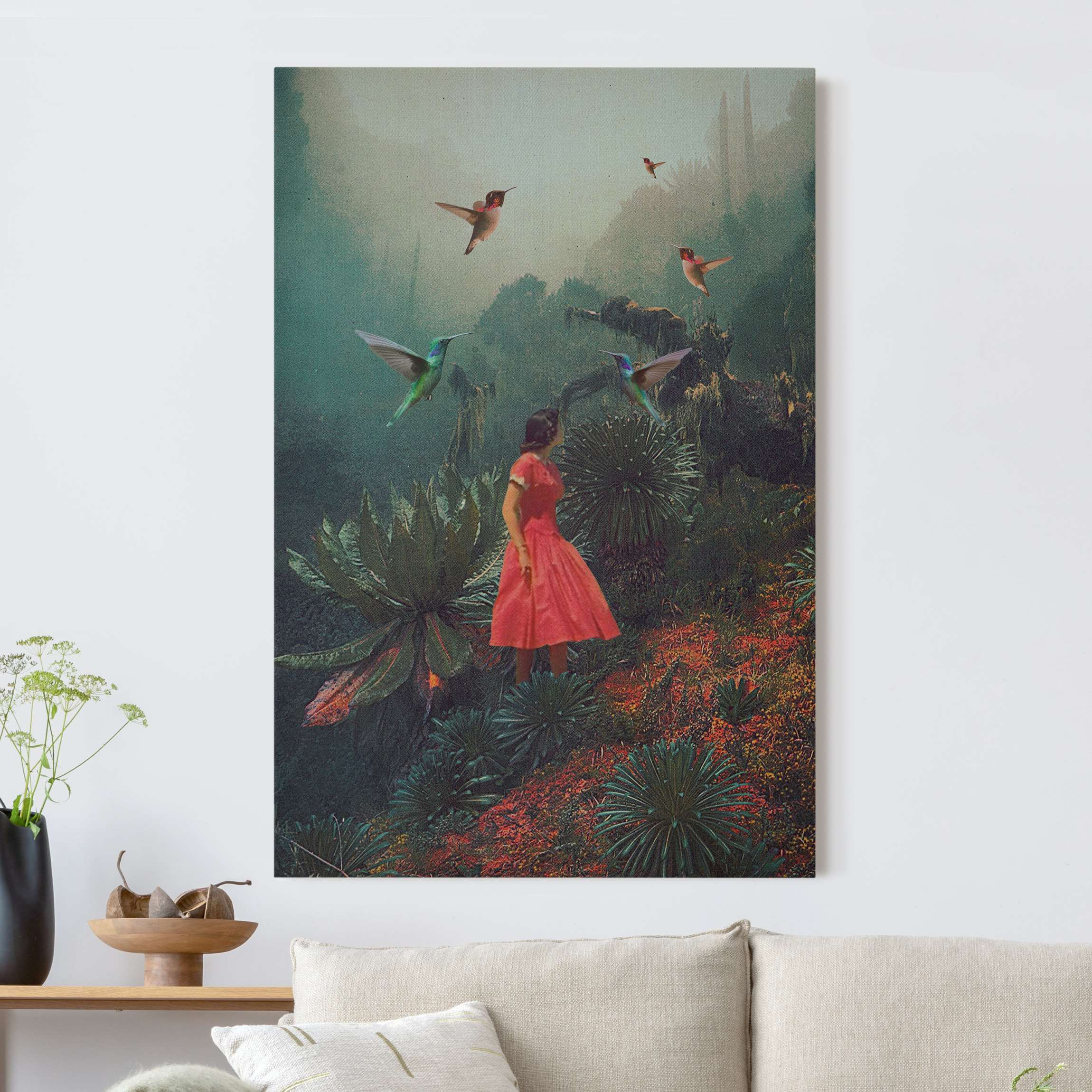 Akustikbild Mädchen mit riesigen Vögeln