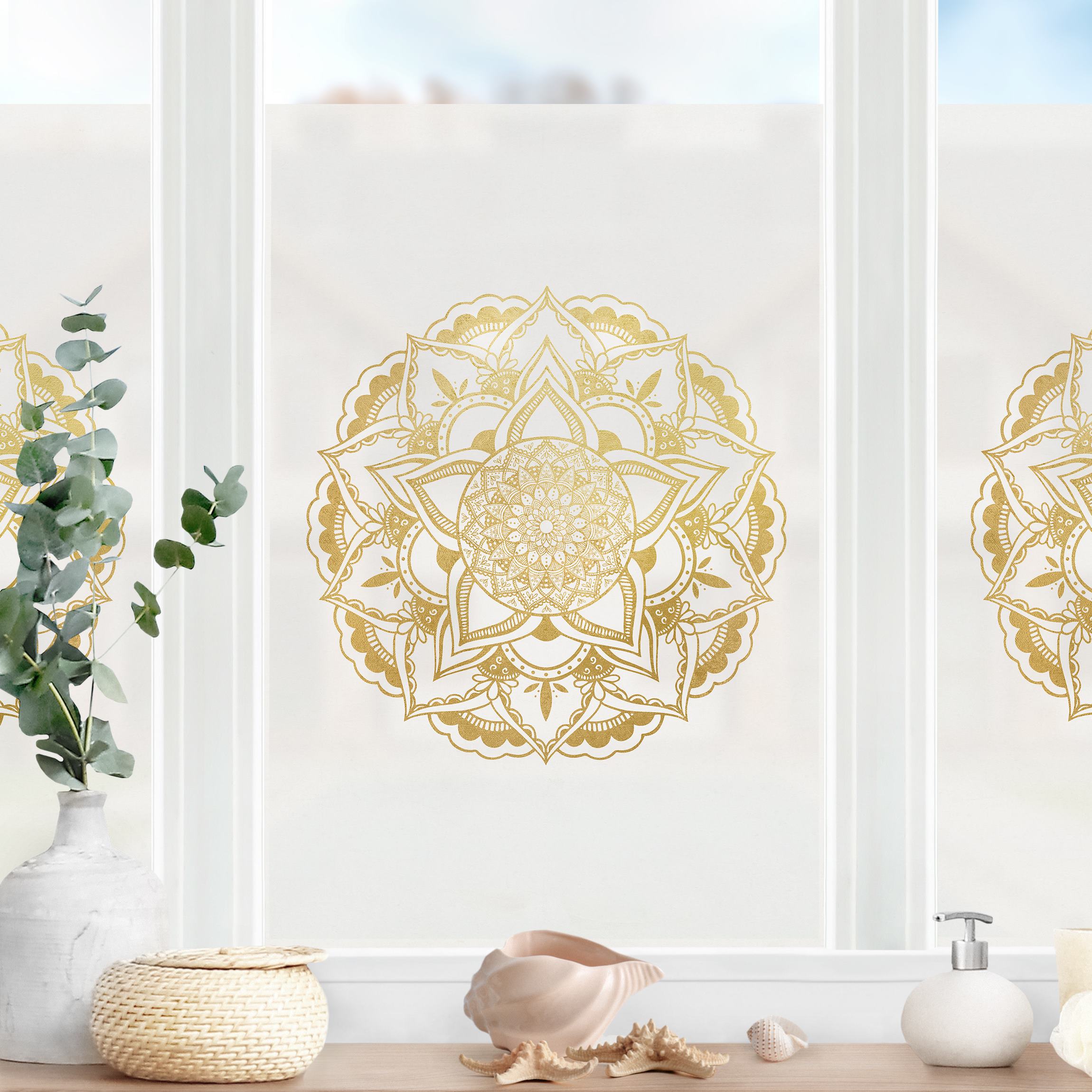 Fensterfolie Mandala Illustration Ornament weiß gold