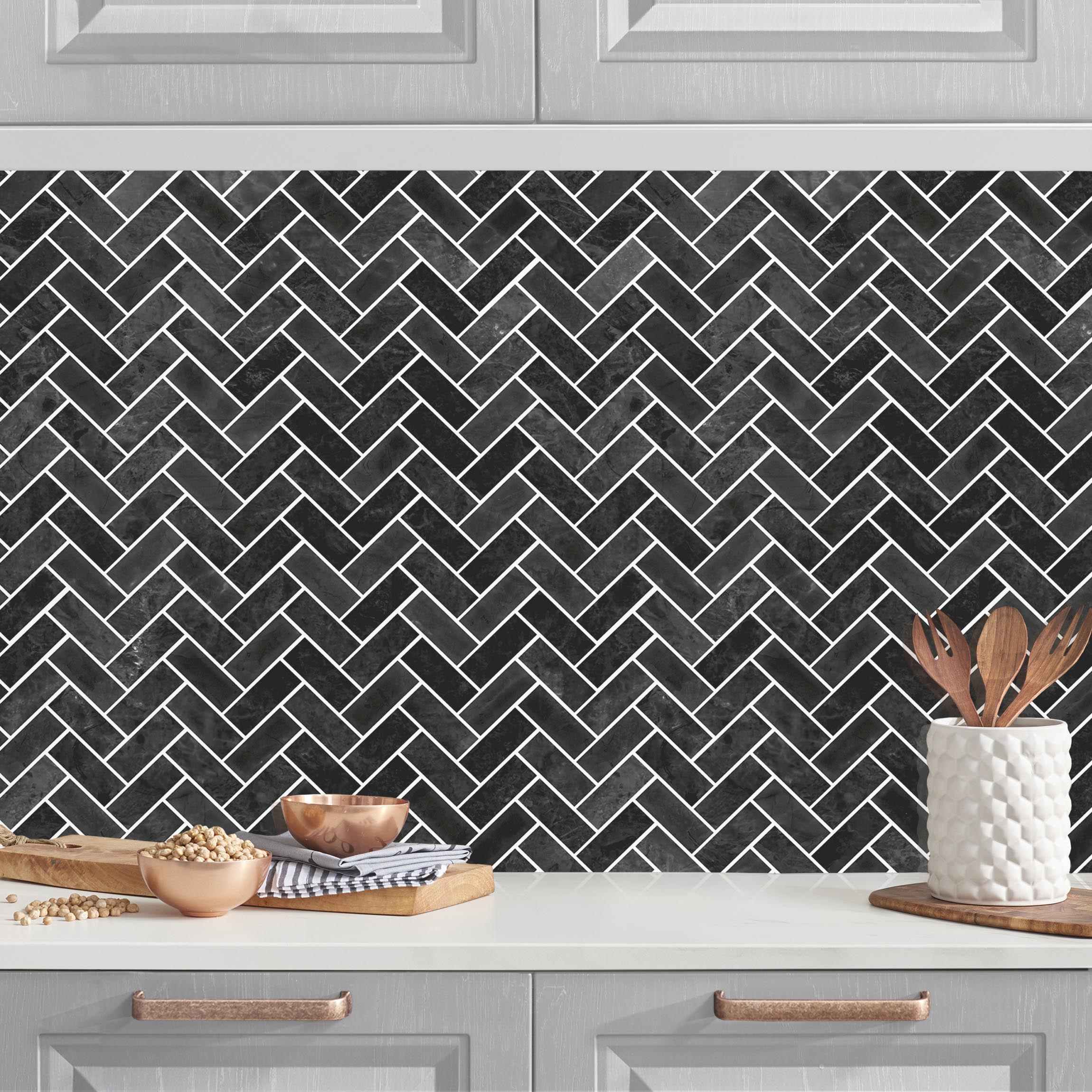 Küchenrückwand Marmor Fischgräten Fliesen - Schwarz helle Fugen