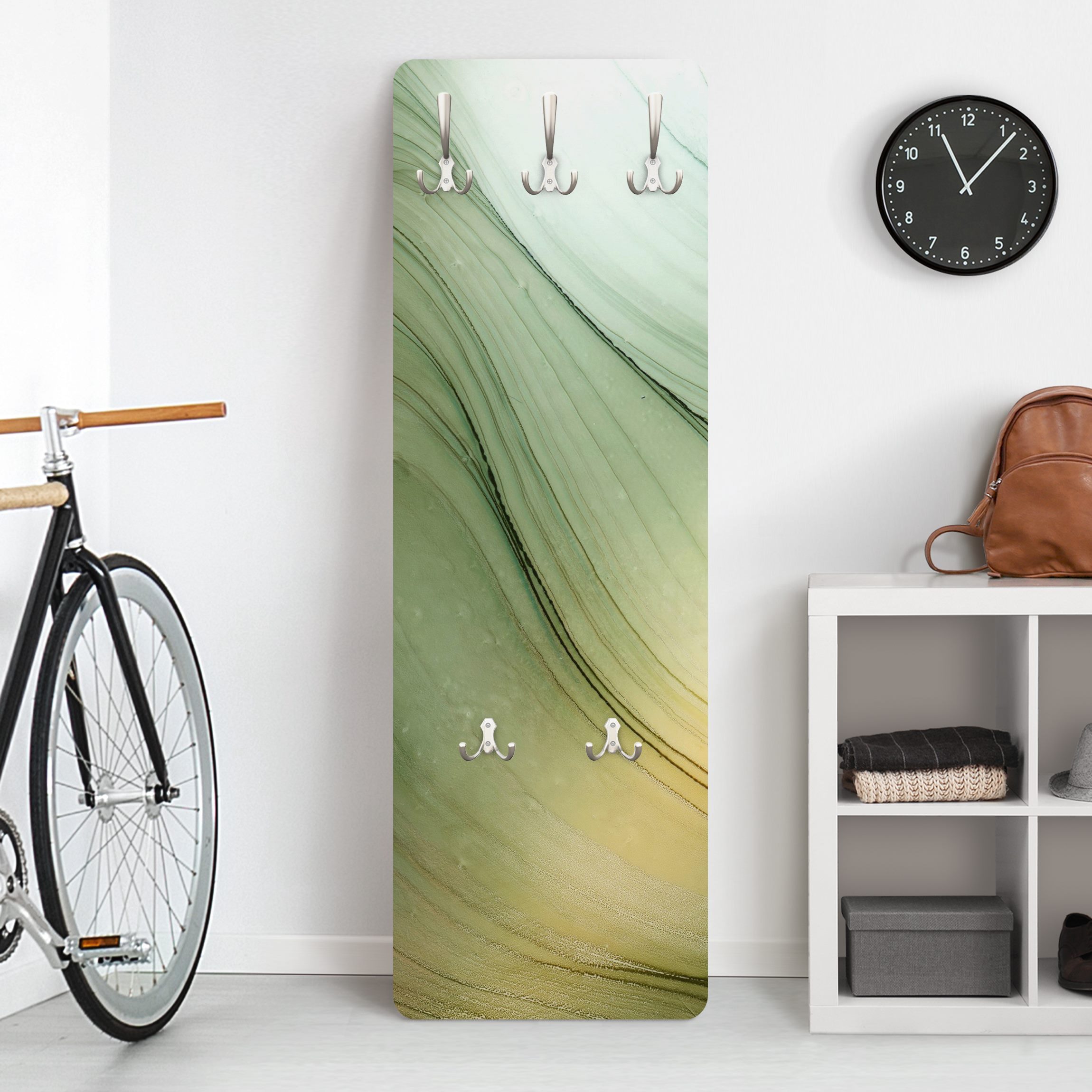 Wandgarderobe Holzpaneel Meliertes Grün mit Honig