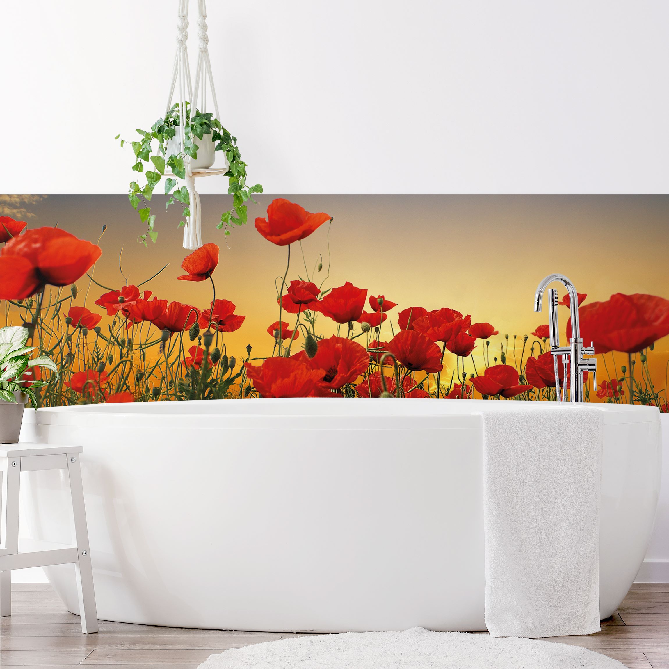 Wandverkleidung Bad Mohnblumenfeld im Sonnenuntergang