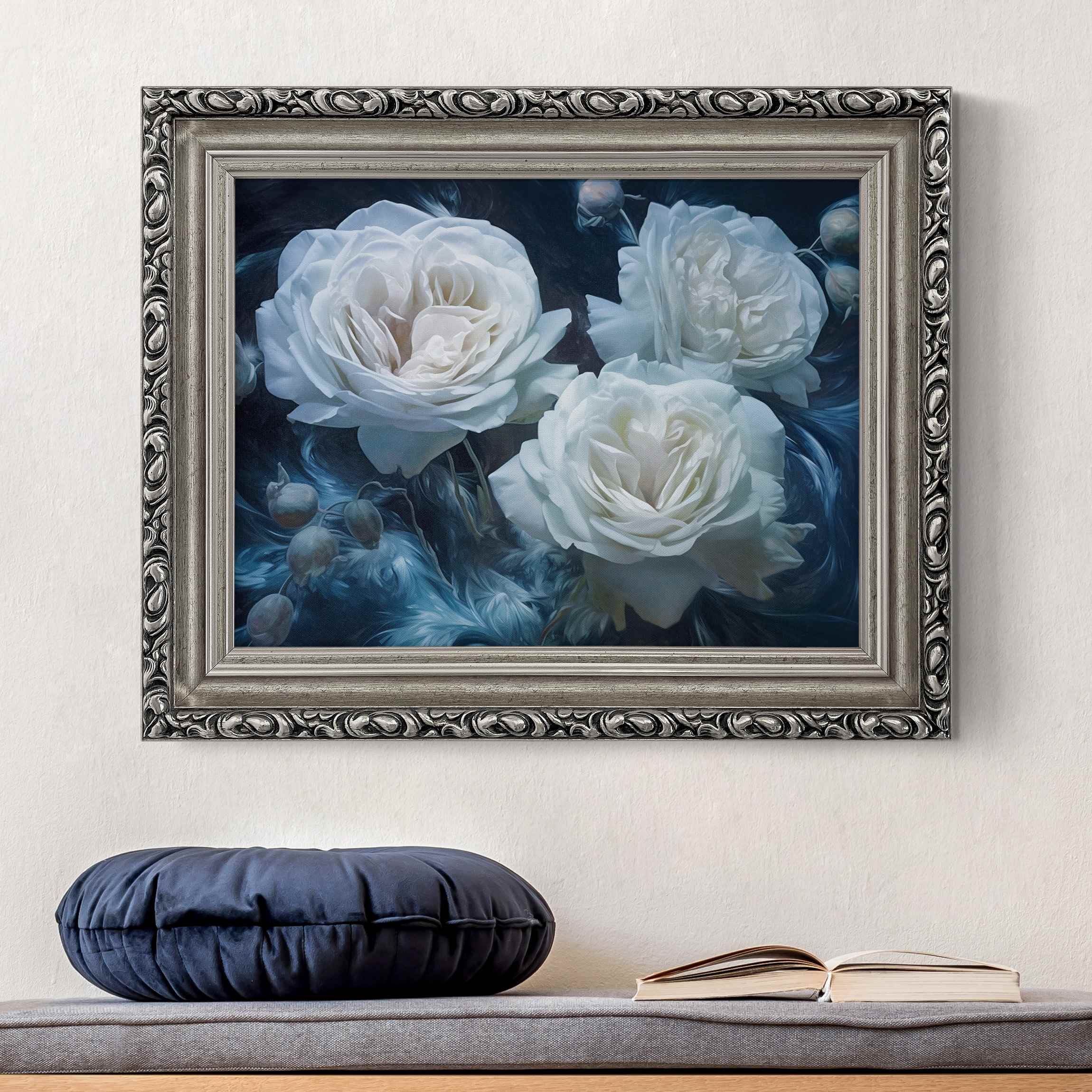 Leinwandbild mit Barockrahmen Mystische weiße Rosen
