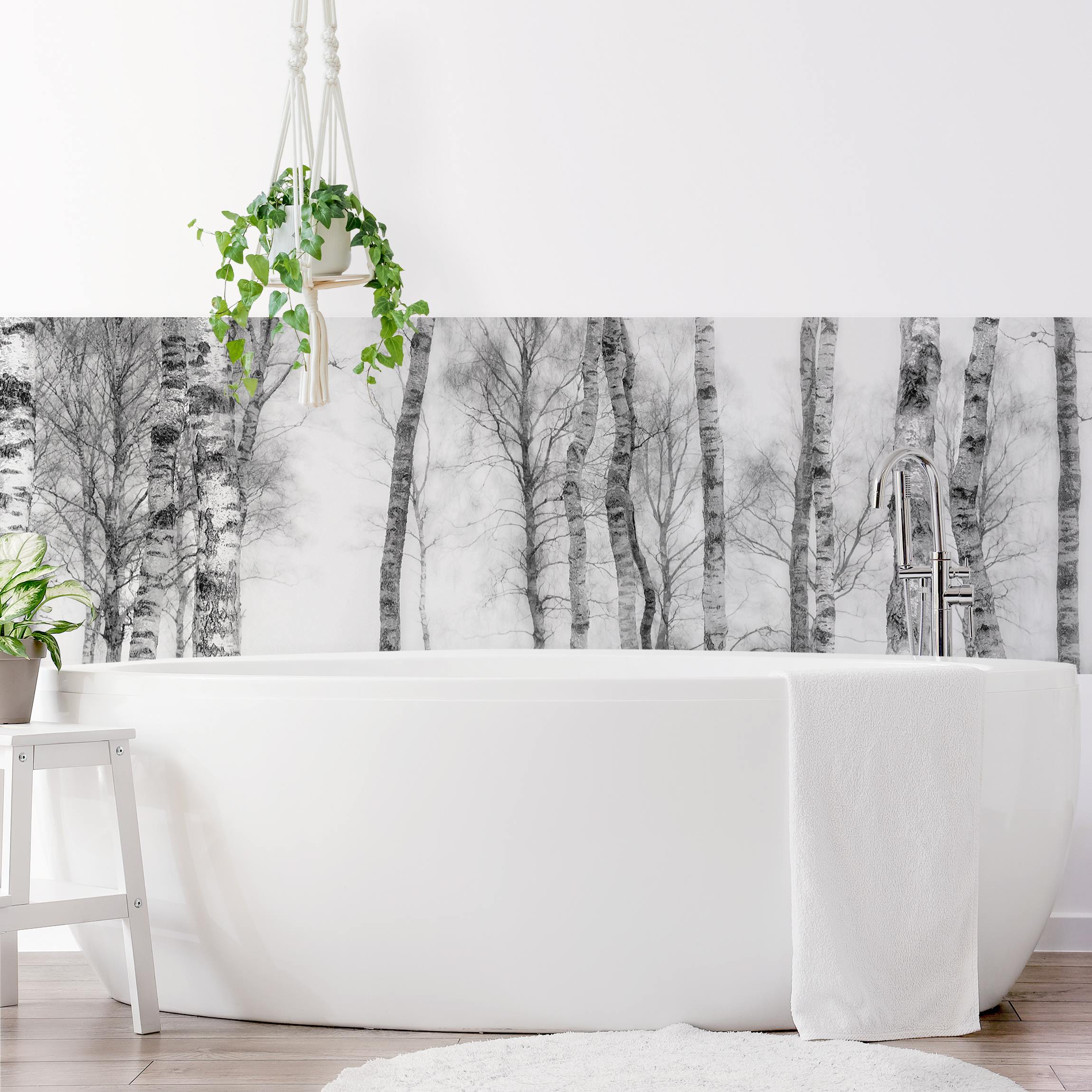 Wandverkleidung Bad Mystischer Birkenwald Schwarz-Weiß