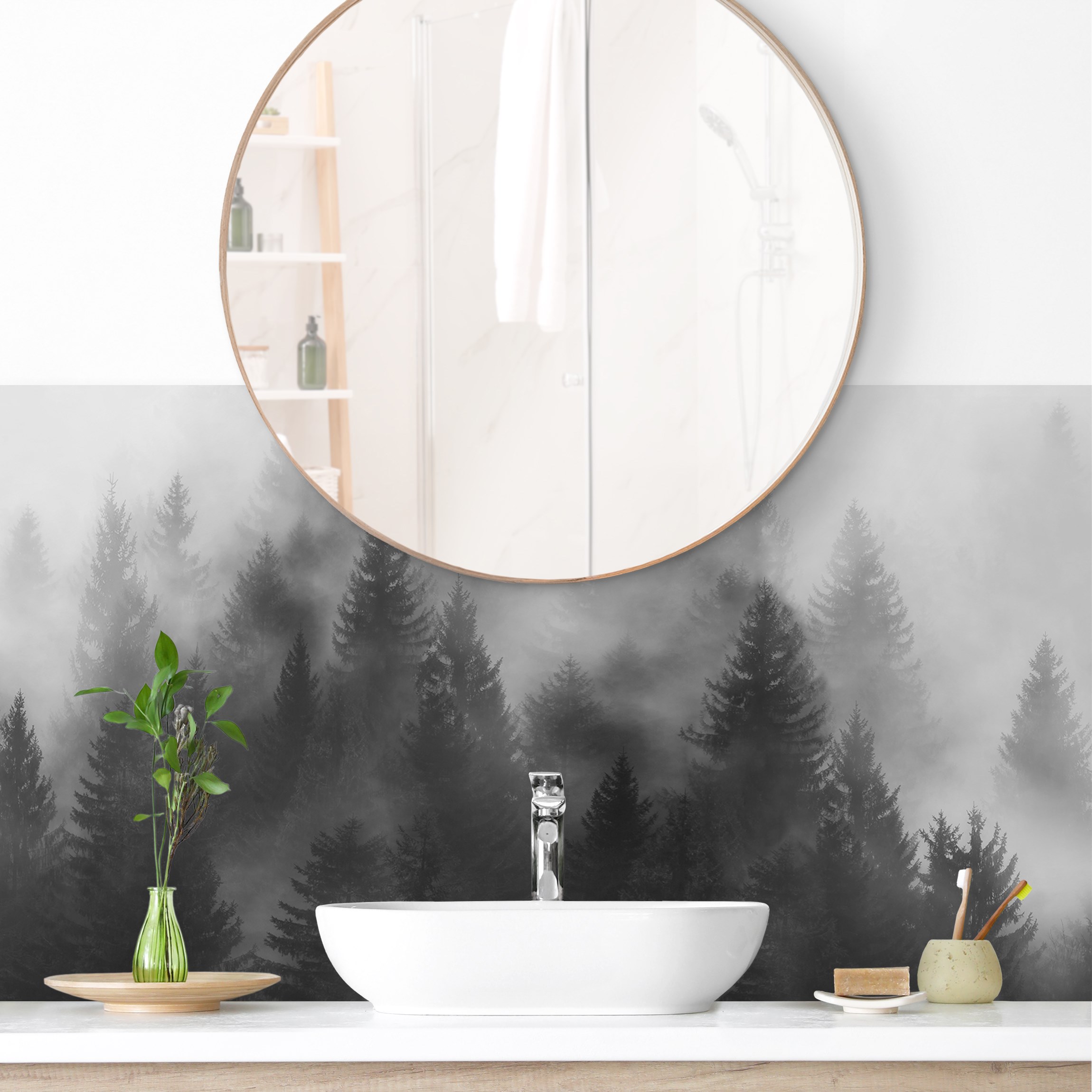 Wandverkleidung Bad Nadelwald im Nebel Schwarz Weiß