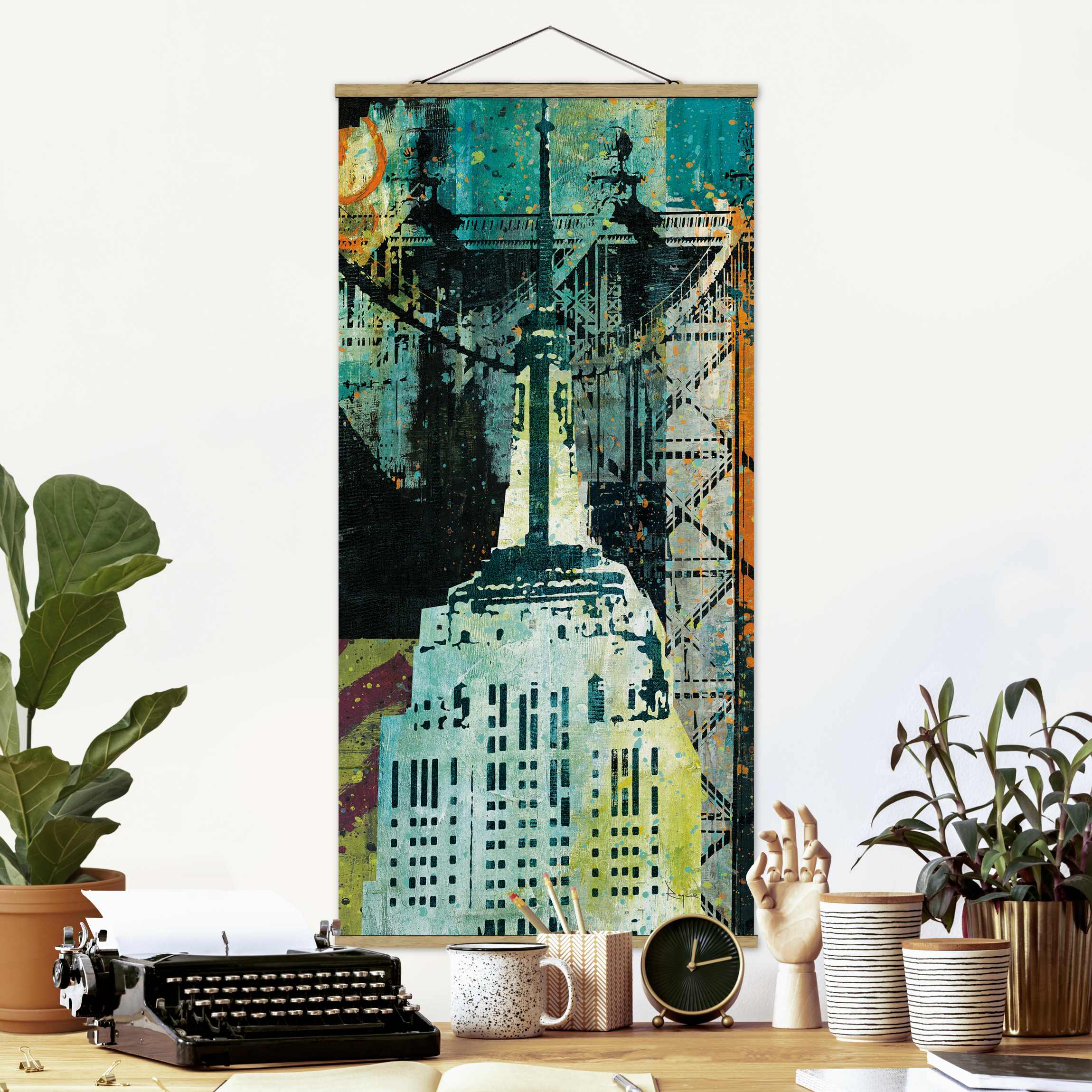 Stoffbild mit Posterleisten NY Graffiti Empire State Building