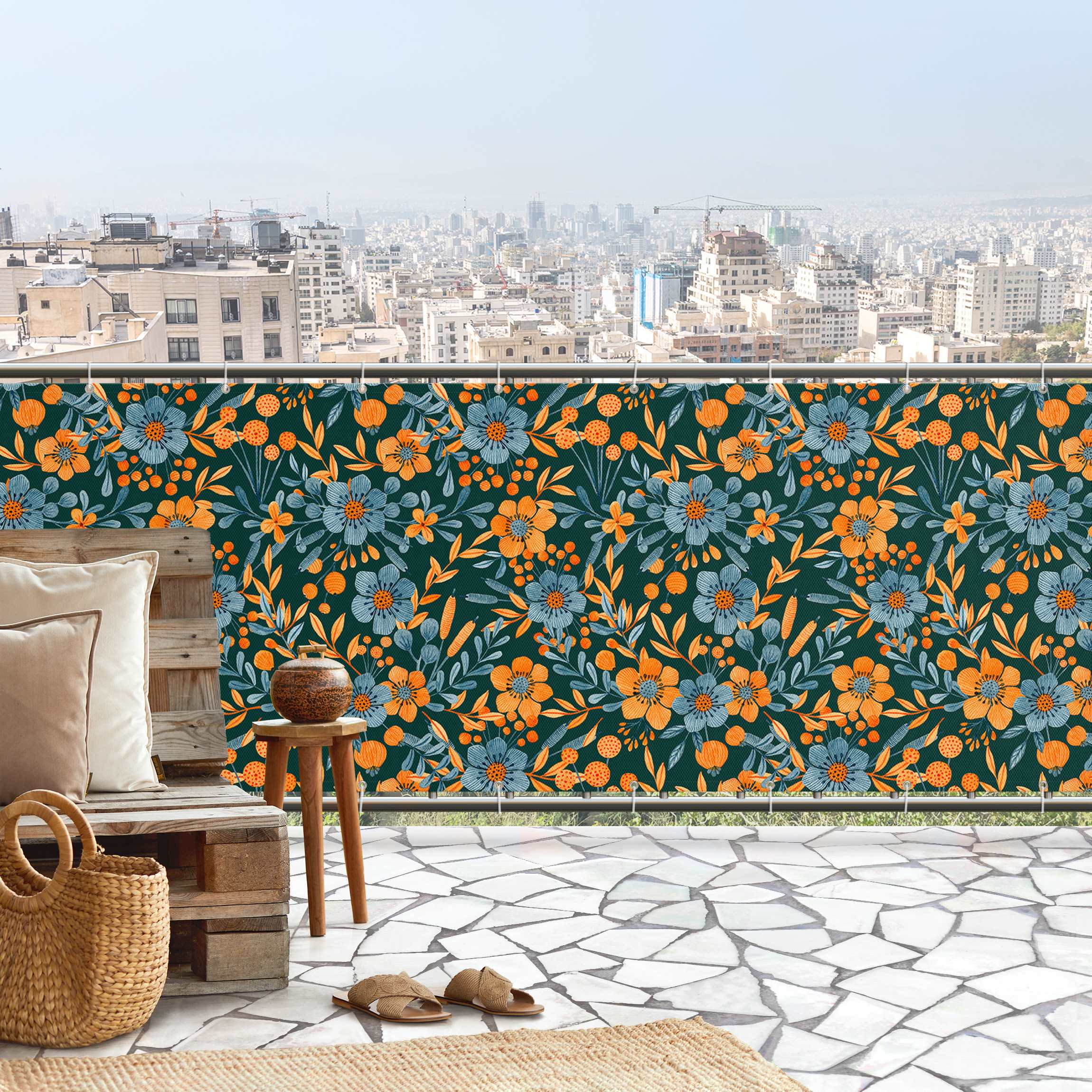 Balkon Sichtschutz Orange Blaue Blüten auf dunklem Petrol