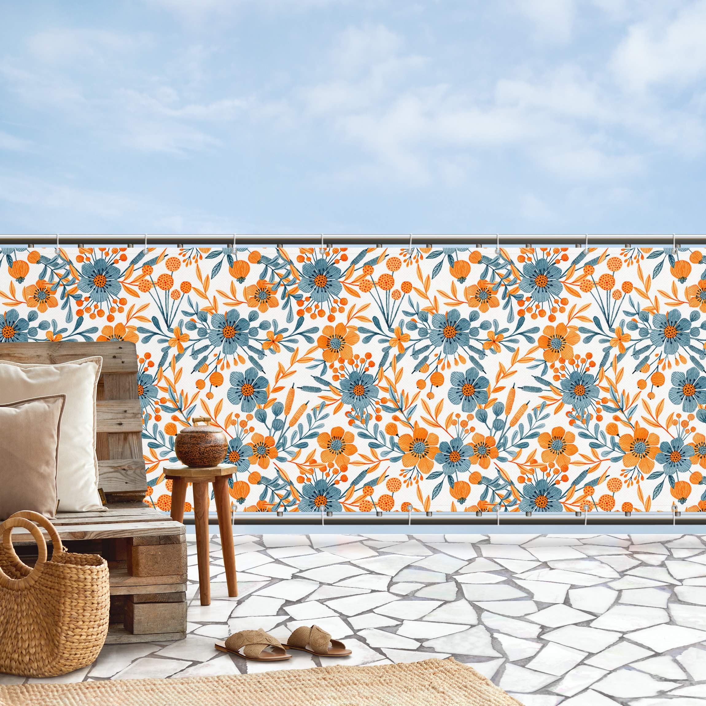 Balkon Sichtschutz Orange Blaue Blüten auf Weiß