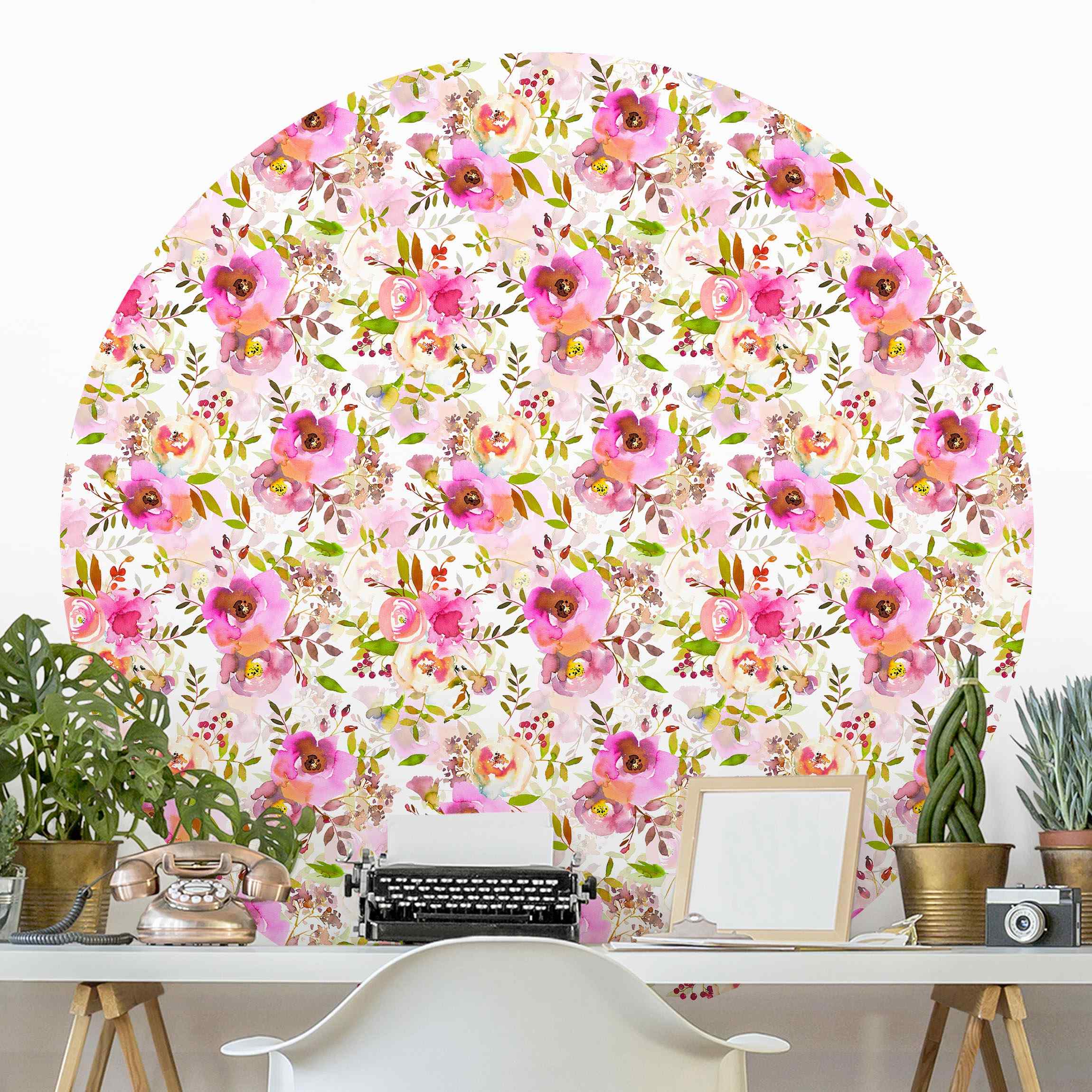 Runde Mustertapete Pinke Aquarell Blumen