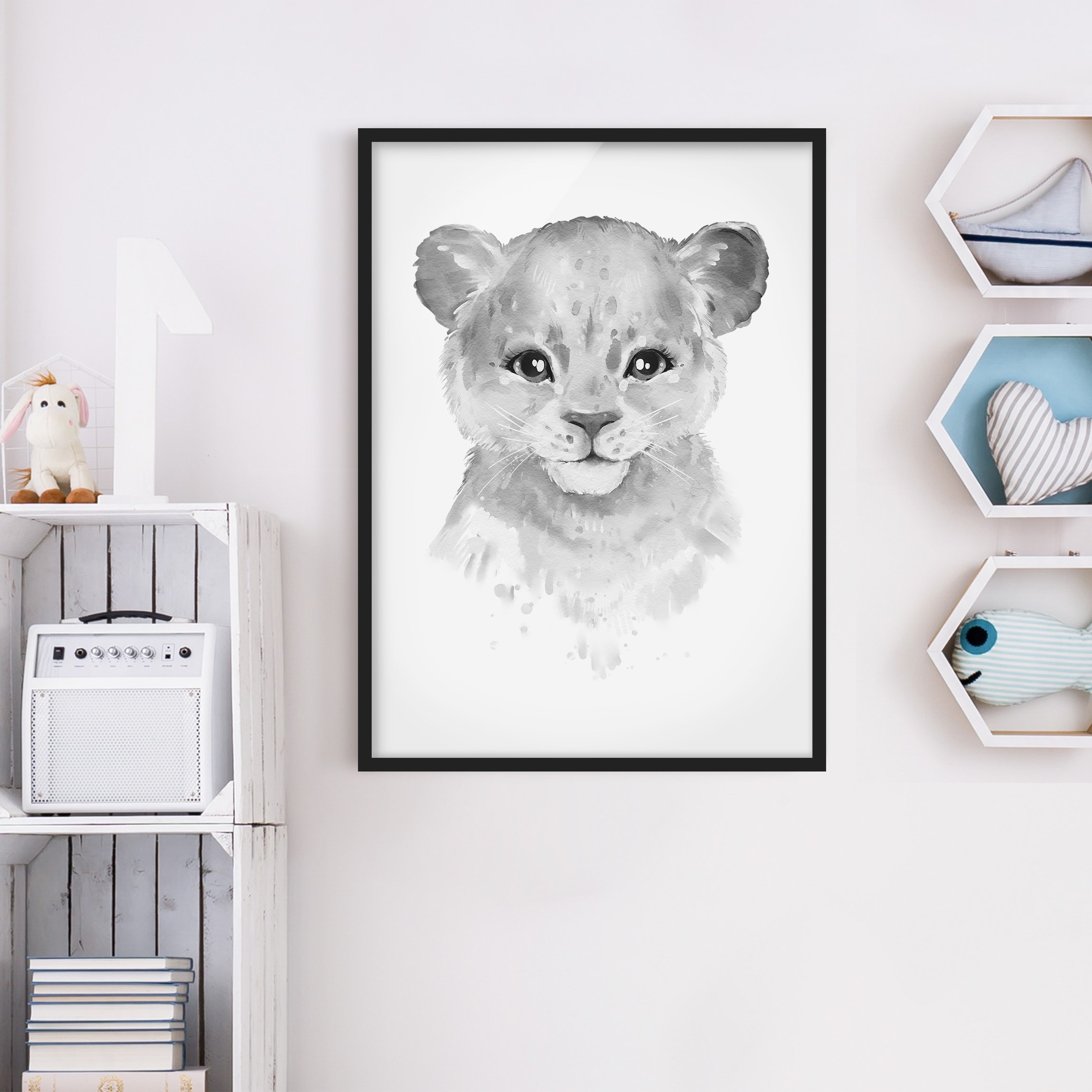 Bild mit Rahmen Portrait Baby Löwin