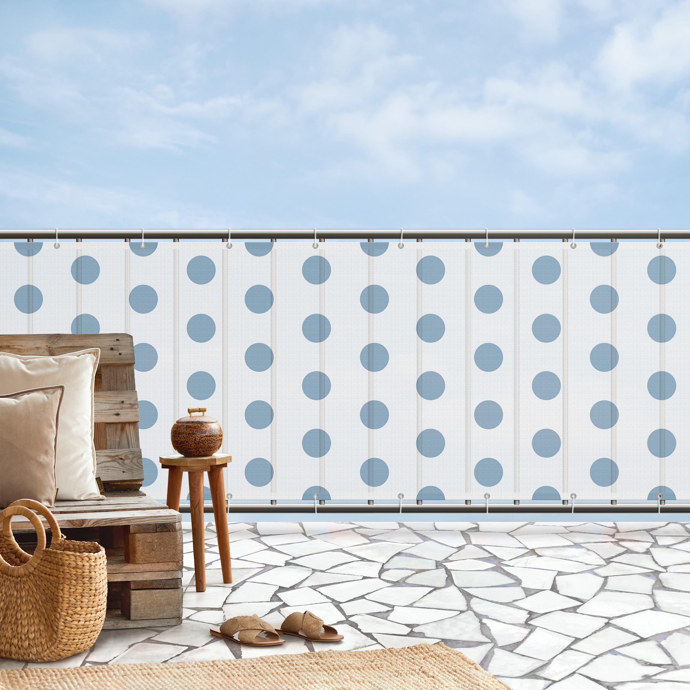 Balkon Sichtschutz Punkte in Pastell Blau