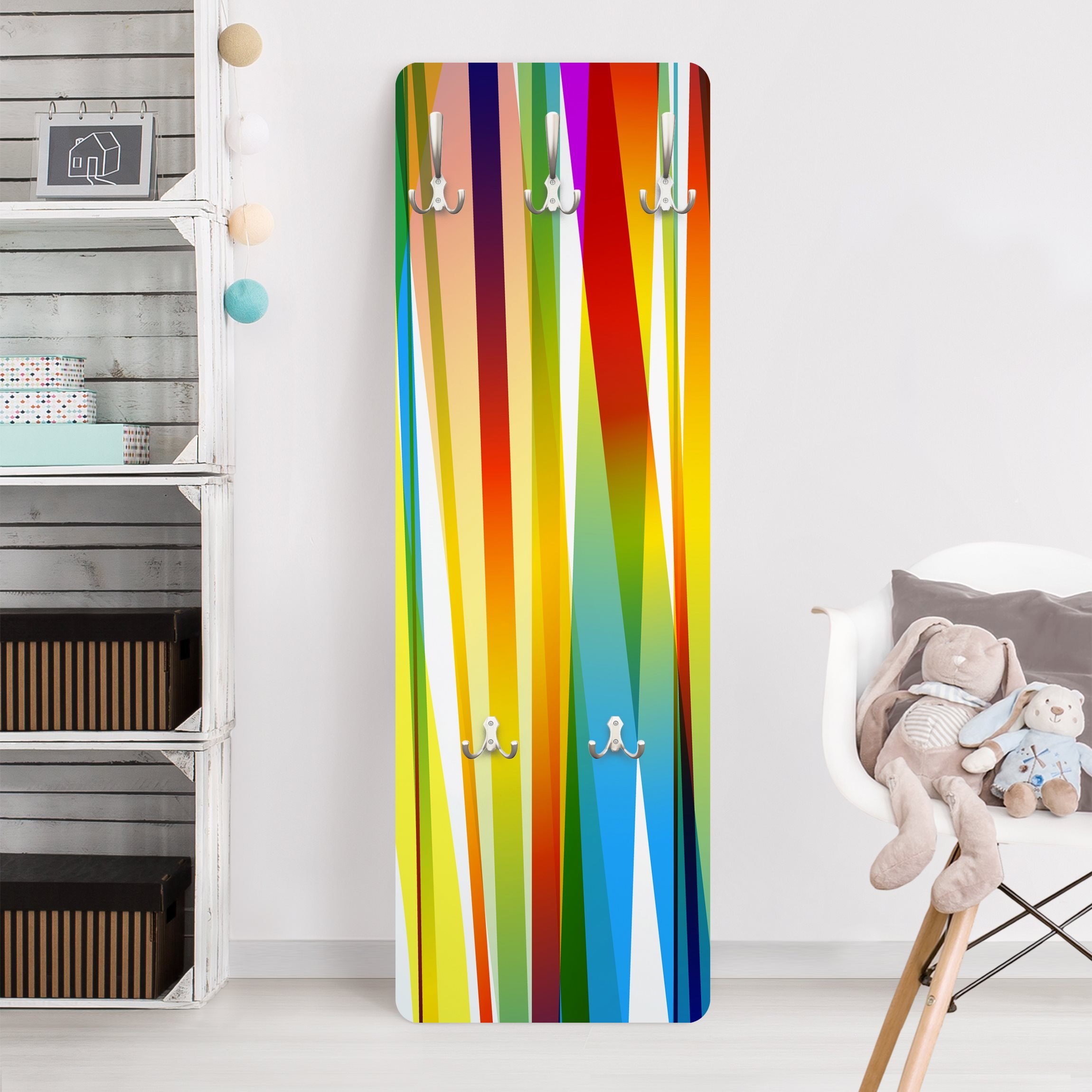 Wandgarderobe Holzpaneel Rainbow Stripes