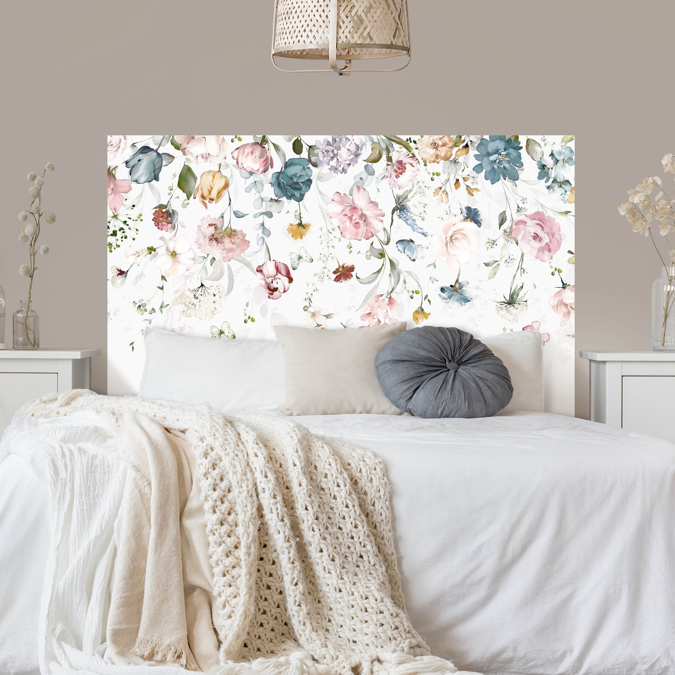 Kopfteil Bett Rankende Blumen mit Schmetterlingen Aquarell