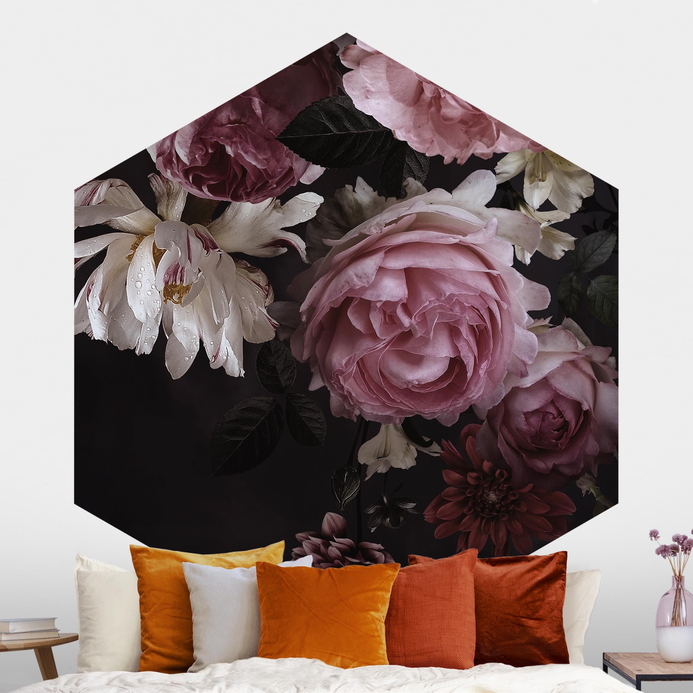 Hexagon Fototapete Rosa Blumen auf Schwarz Vintage