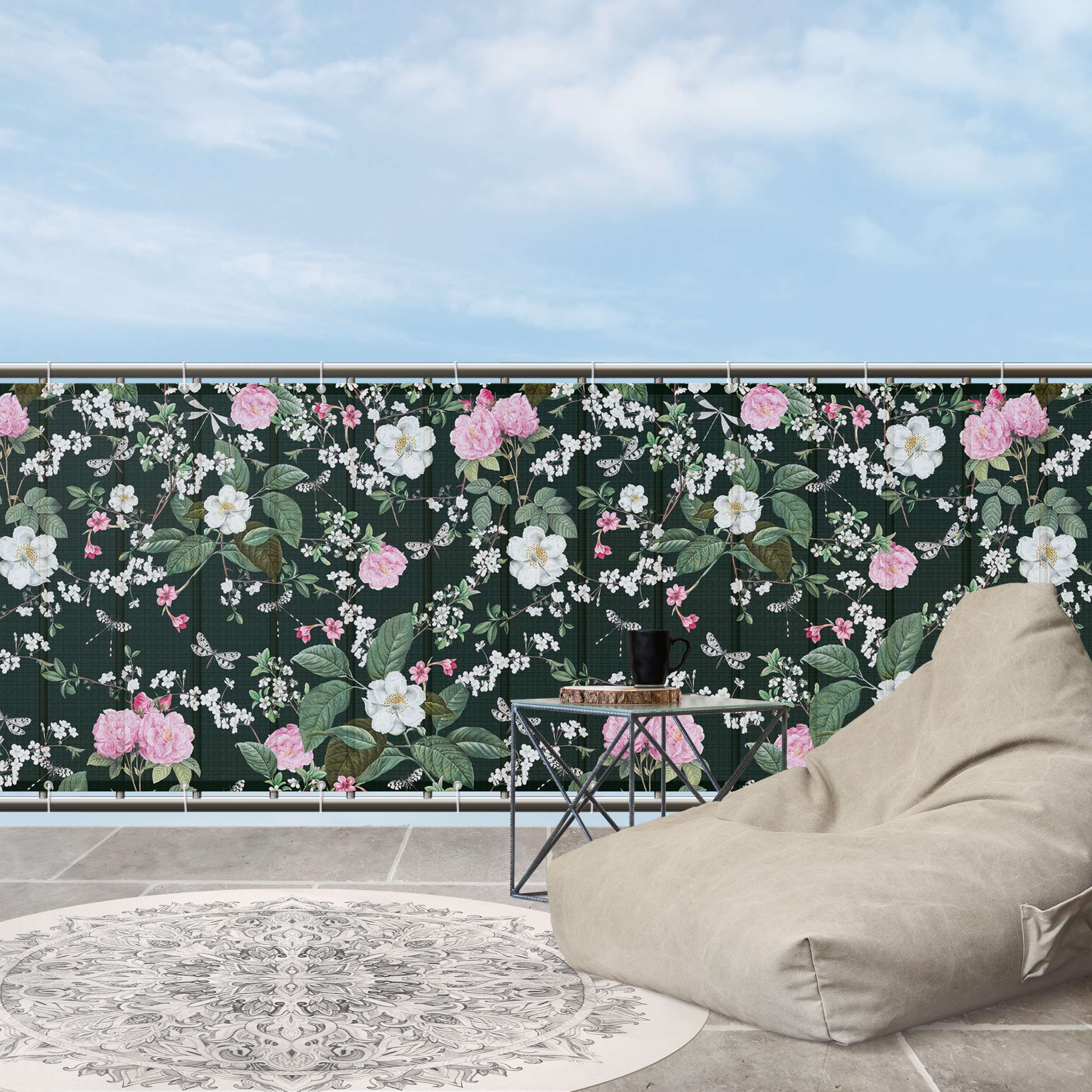 Balkon Sichtschutz Rosen und Schmetterlinge auf Dunkelgrün