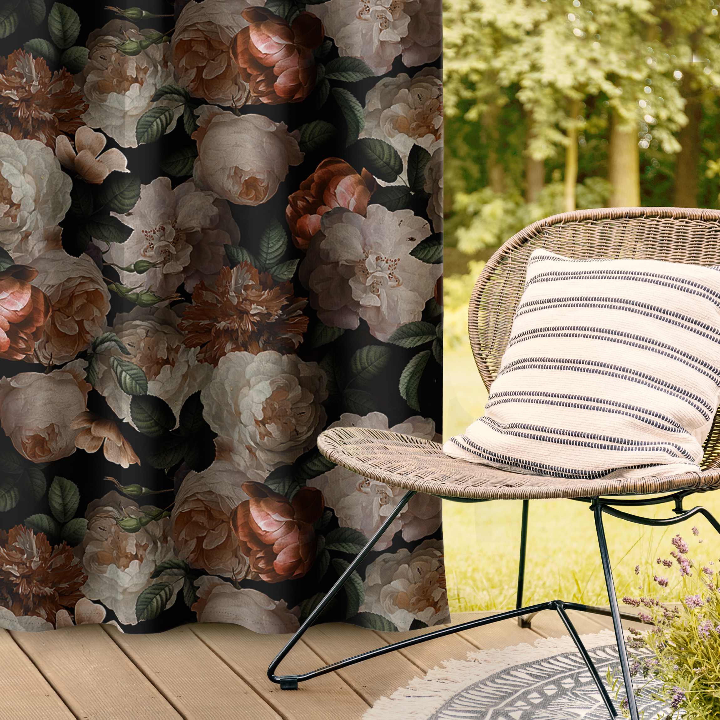 Outdoorvorhang Rote Rosen mit Weißen Rosen