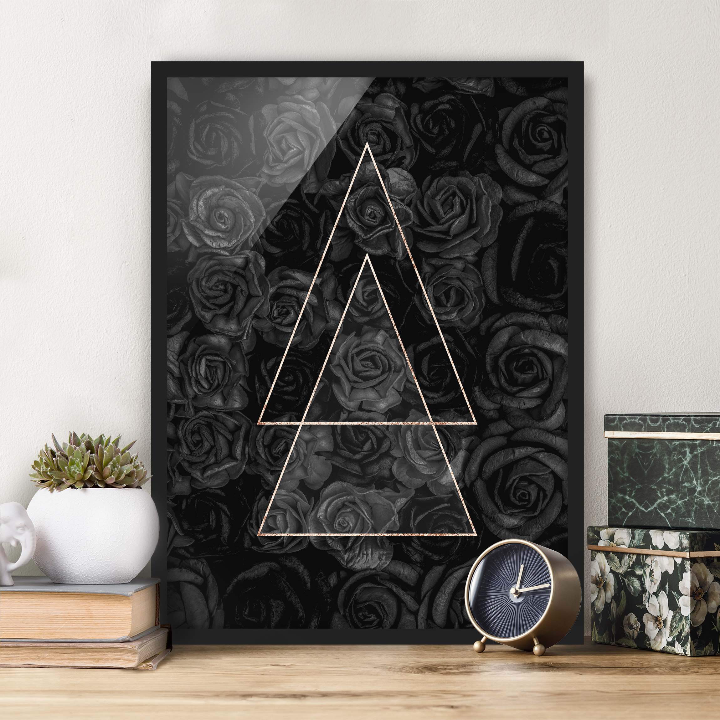 Bild mit Rahmen Schwarze Rosen mit goldenen Dreiecken