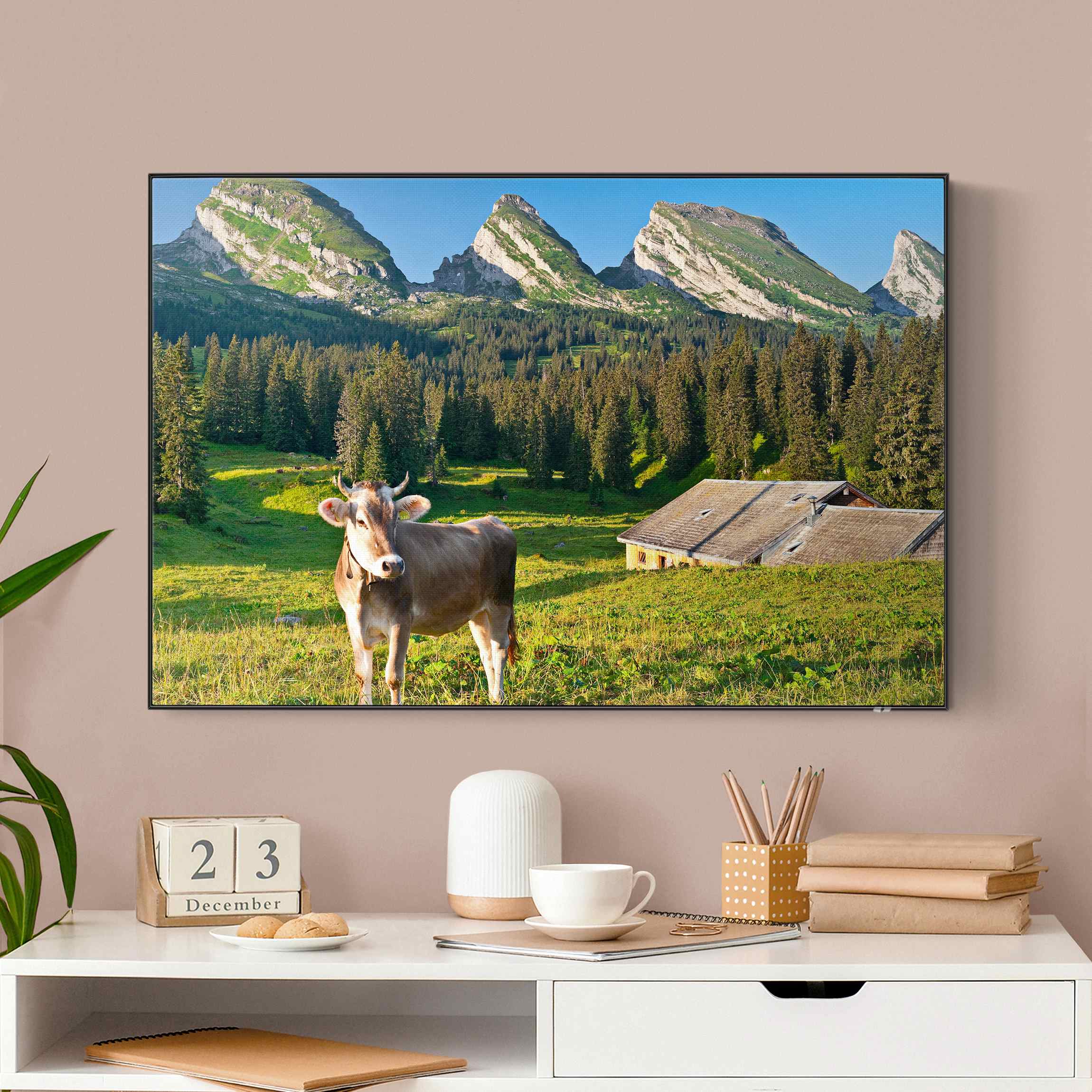 Akustik-Wechselbild Schweizer Almwiese mit Kuh