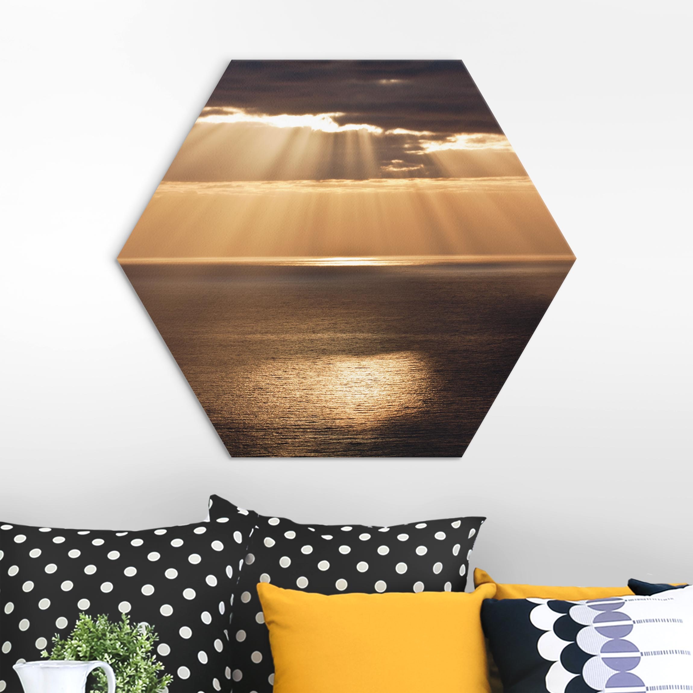 Hexagon-Alu-Dibond Bild Sonnenstrahlen über dem Meer
