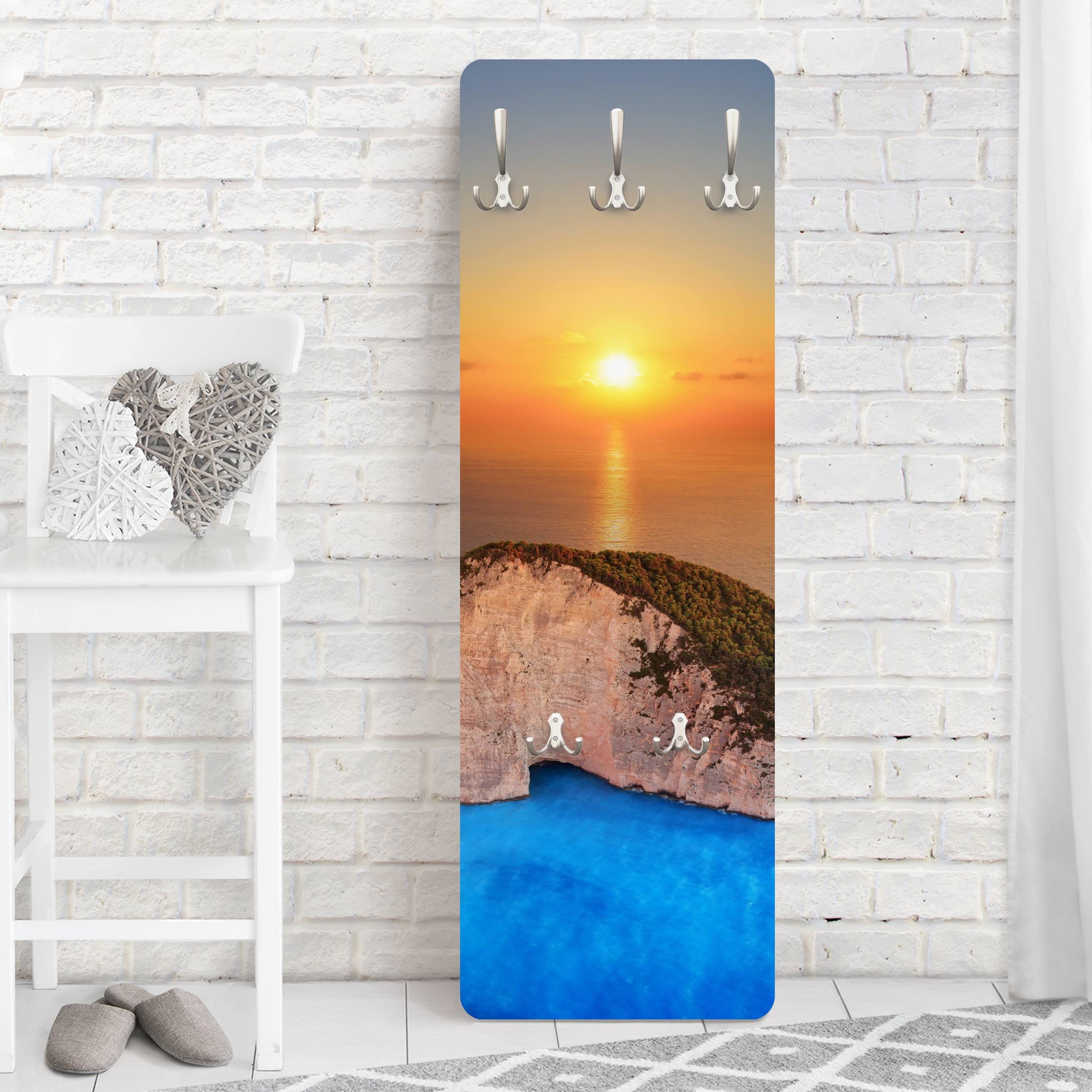 Wandgarderobe Holzpaneel Sonnenuntergang über Zakynathos