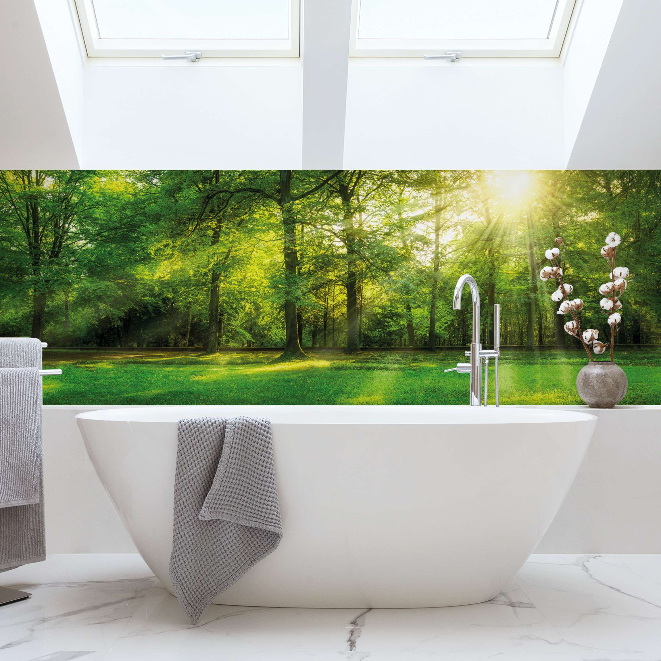 Wandverkleidung Bad Spaziergang im Wald