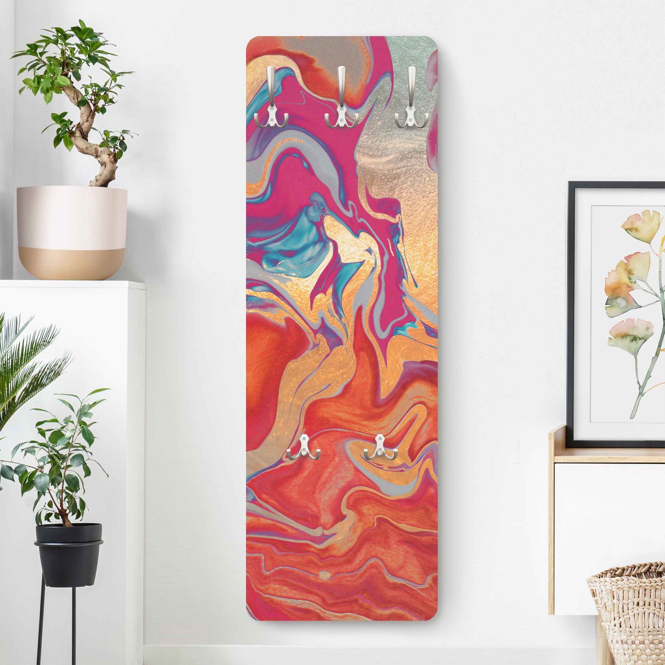 Wandgarderobe Holzpaneel Spiel der Farben Goldenes Feuer