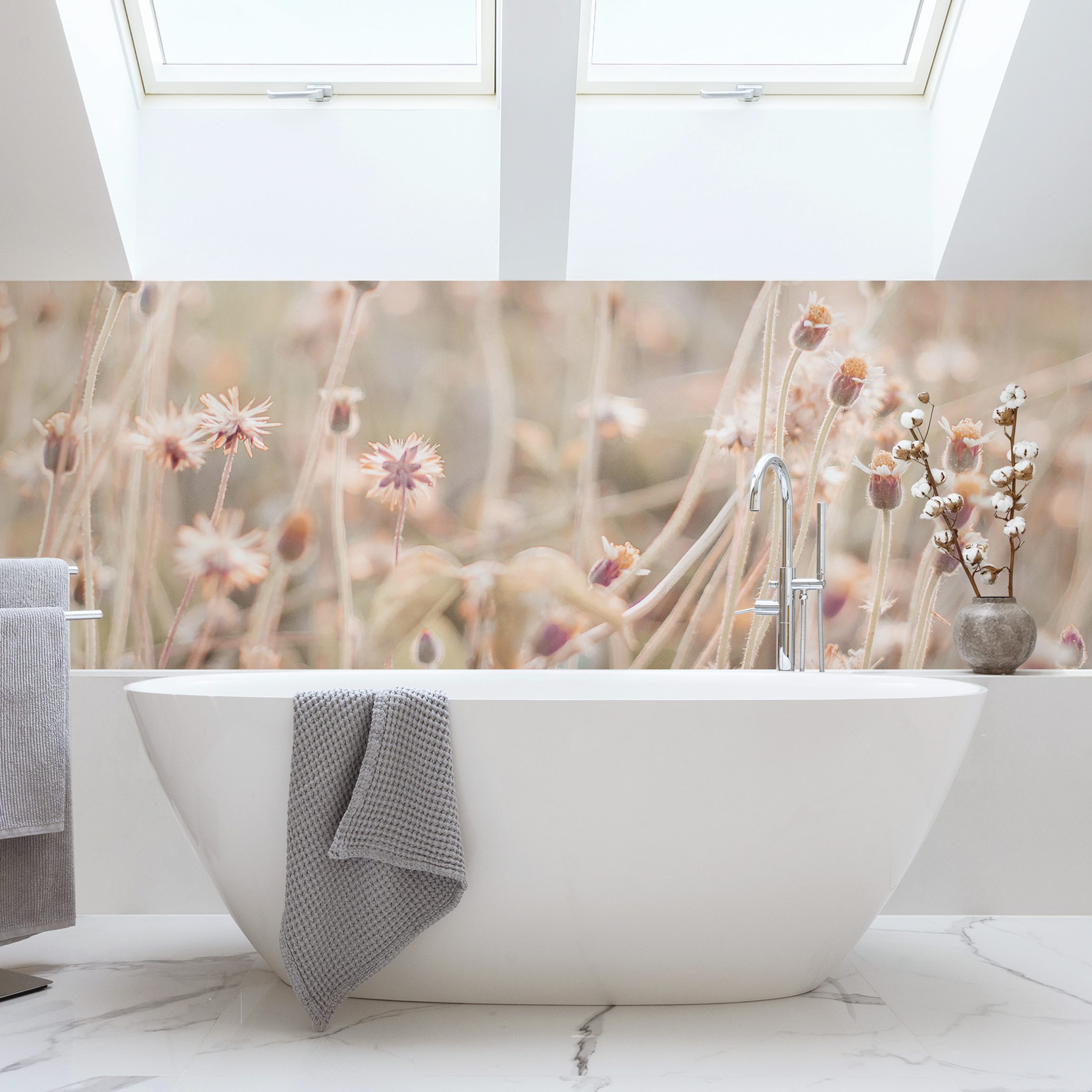 Wandverkleidung Bad Strahlende Blumenwiese