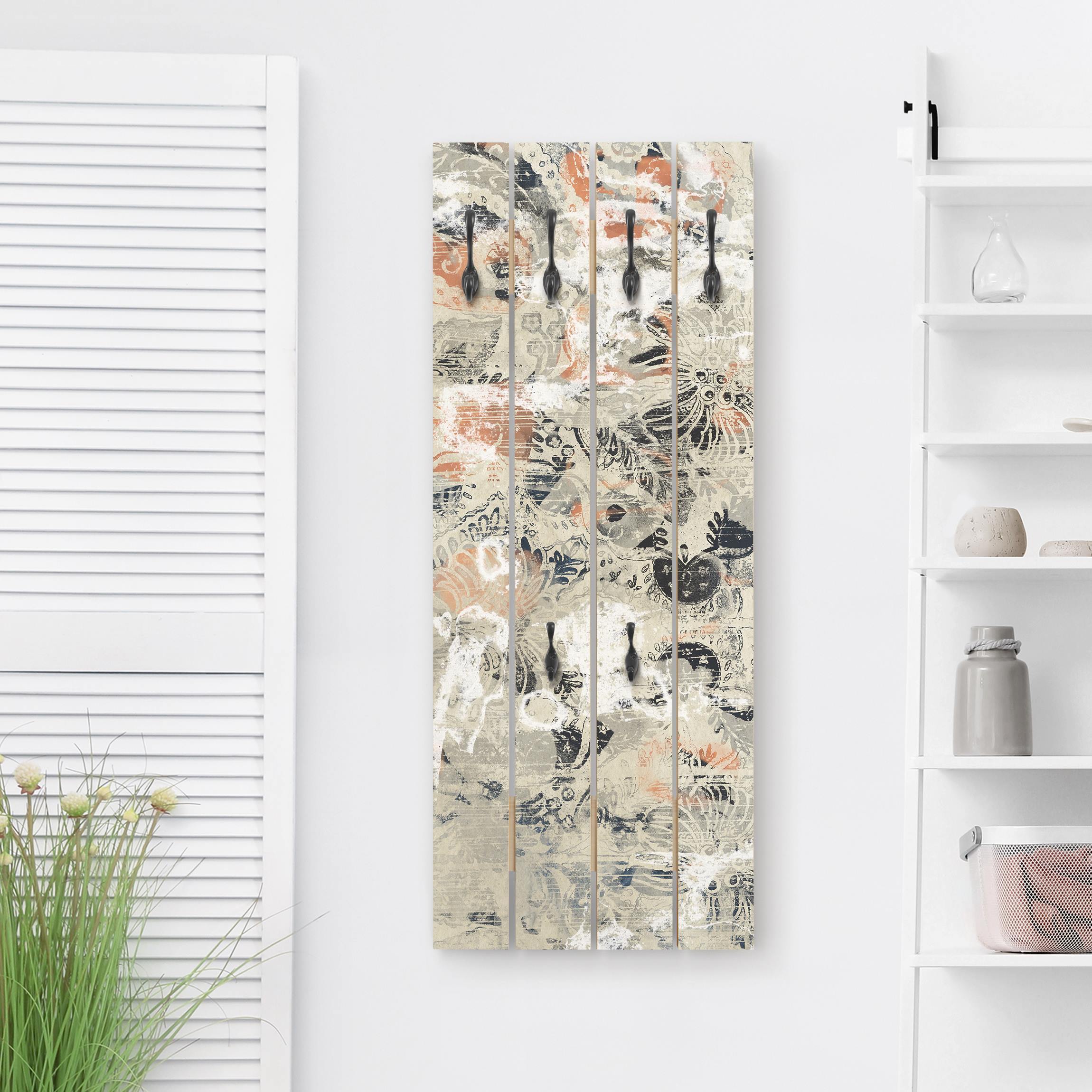 Wandgarderobe Terracotta Collage II