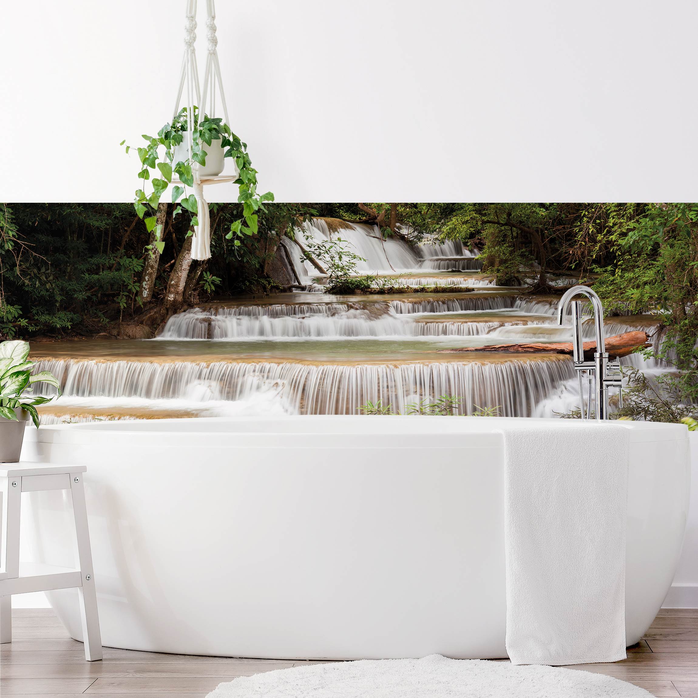 Wandverkleidung Bad Tropischer Wasserfall im Regenwald