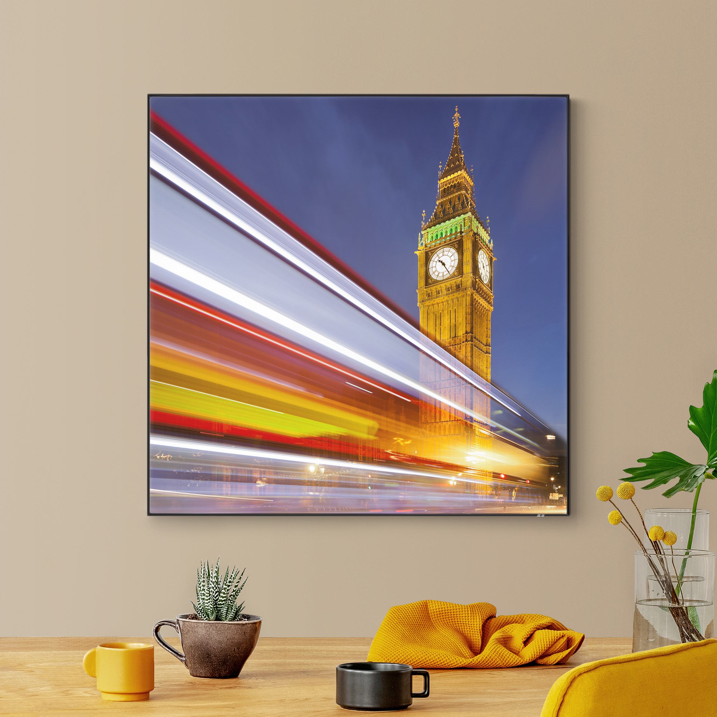 Wechselbild Verkehr In London am Big Ben bei Nacht