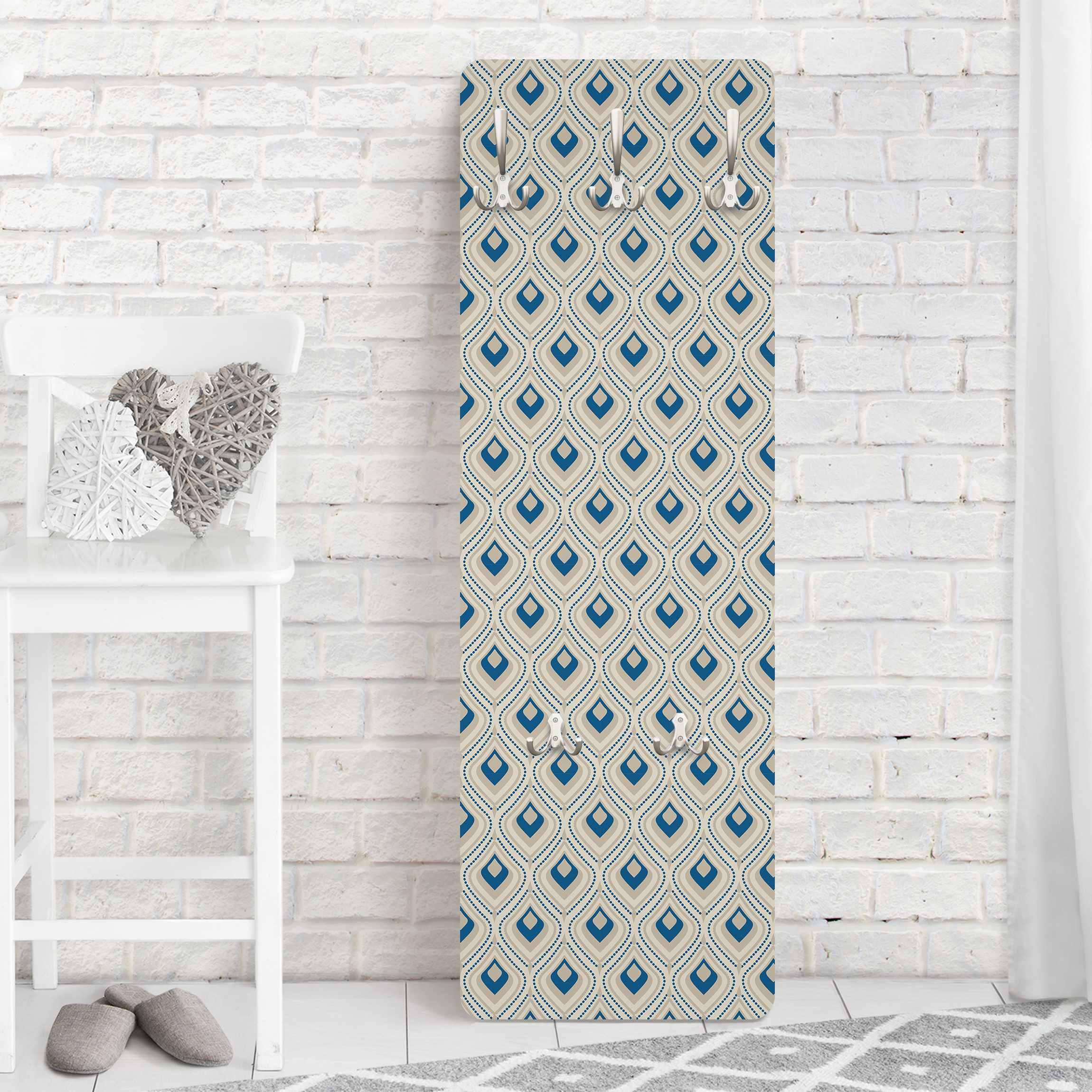 Wandgarderobe Holzpaneel Vintage Ornament