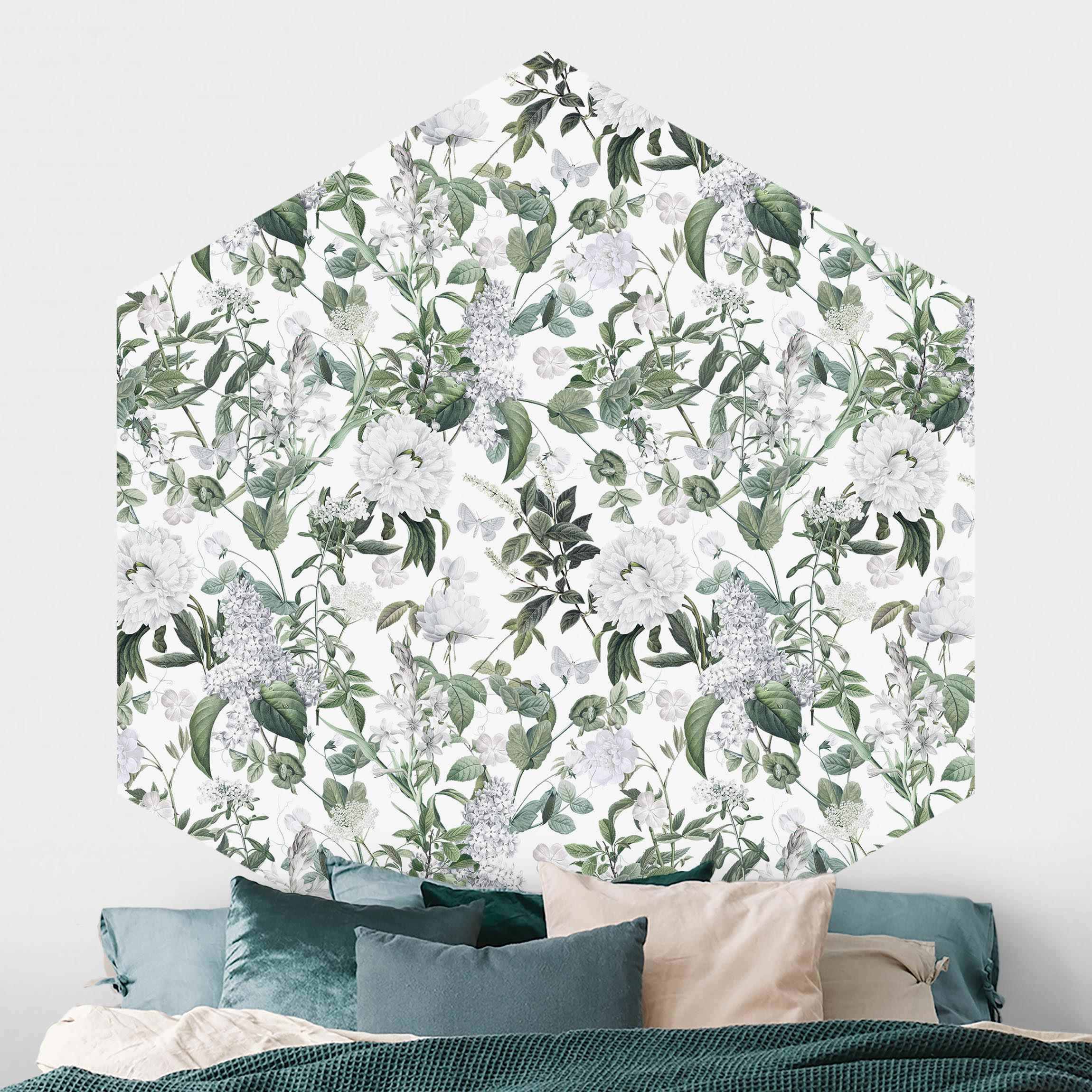 Hexagon Mustertapete Weiße Blüten und Schmetterlinge