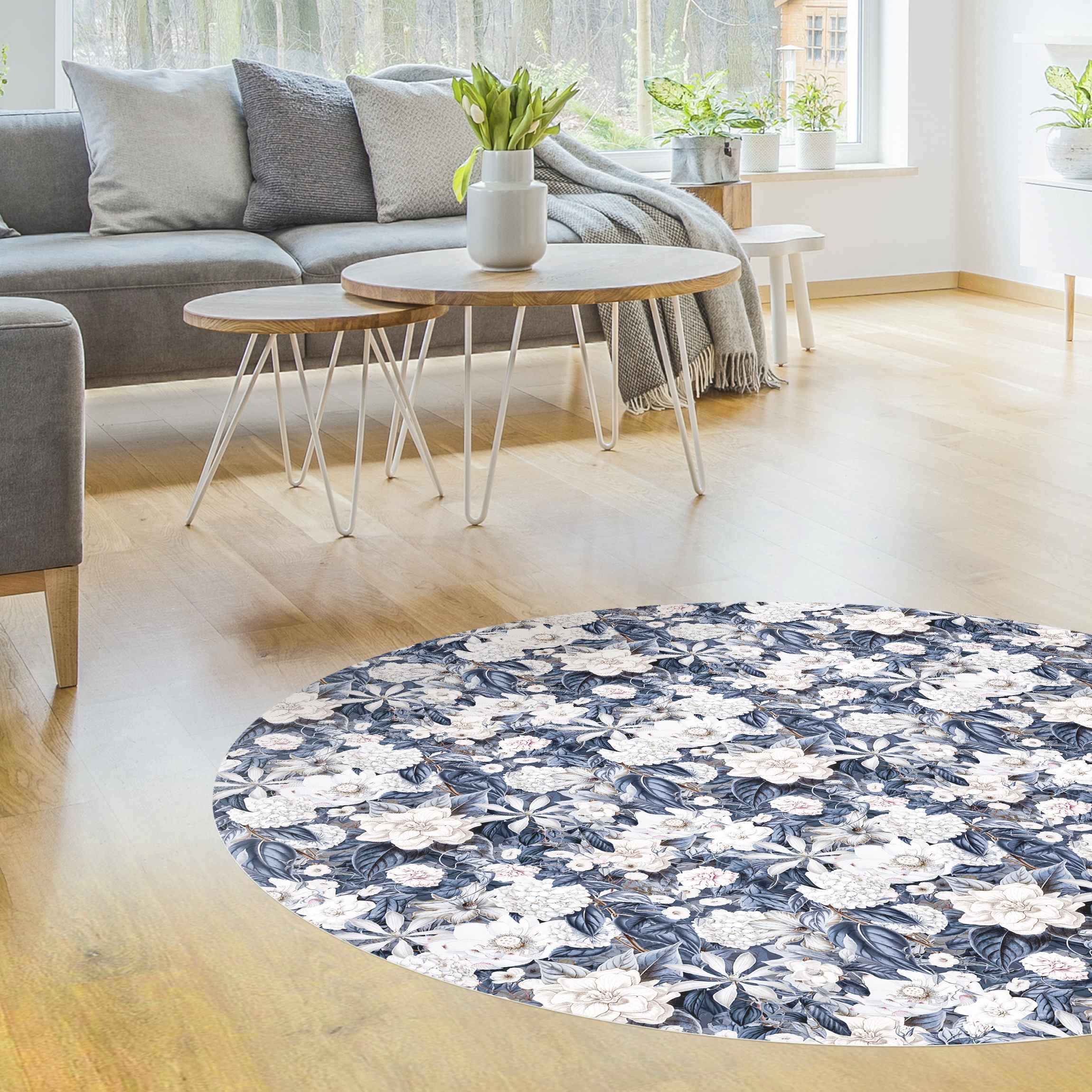 Runder Vinyl-Teppich Weiße Blumen vor Blau