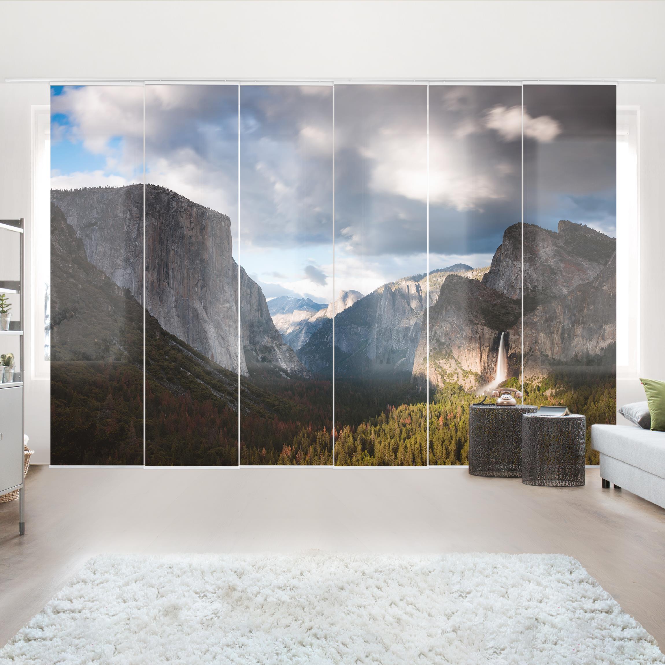 Schiebegardine Wolken über Berglandschaft