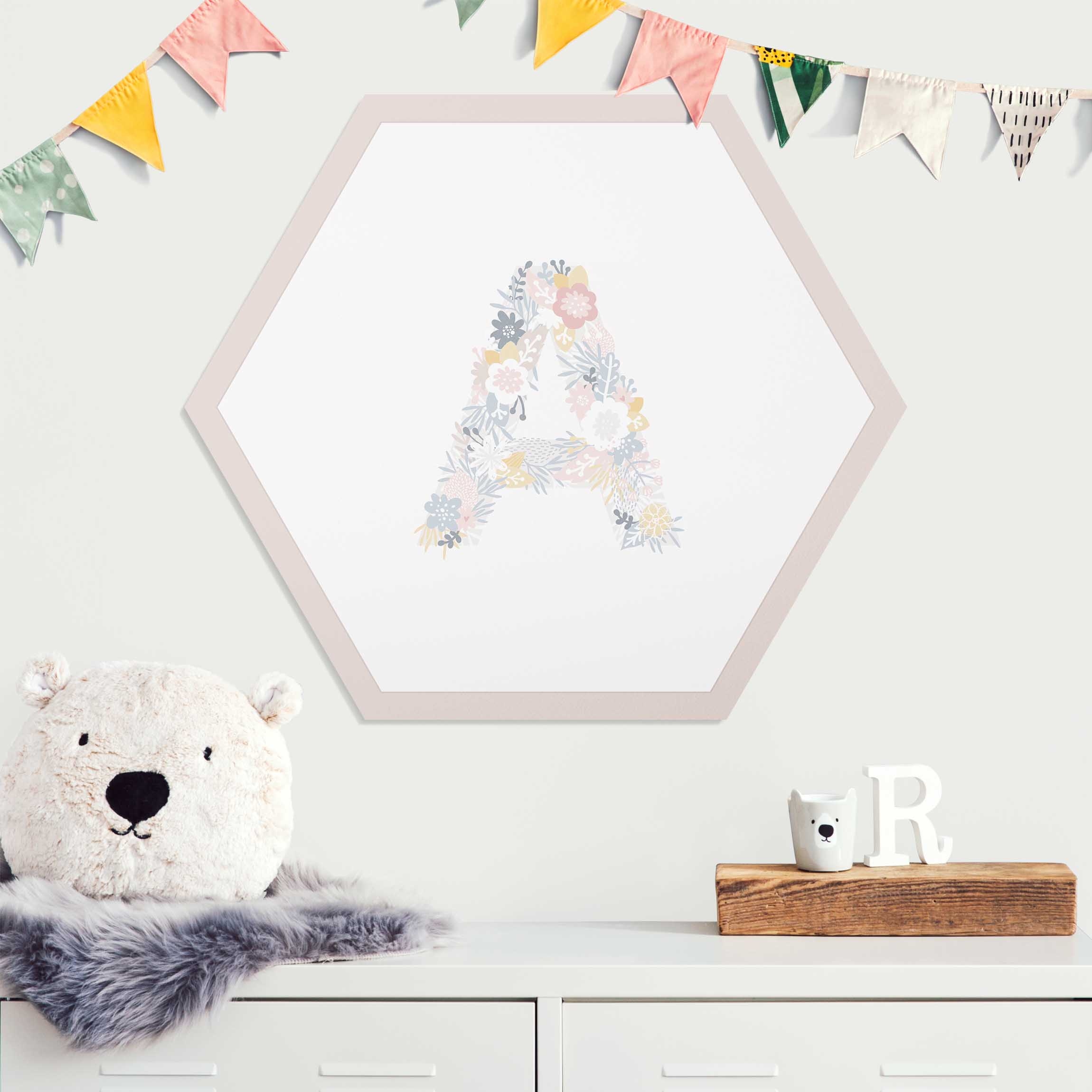 Hexagon-Forexbild Wunschbuchstabe Blumen Pastell