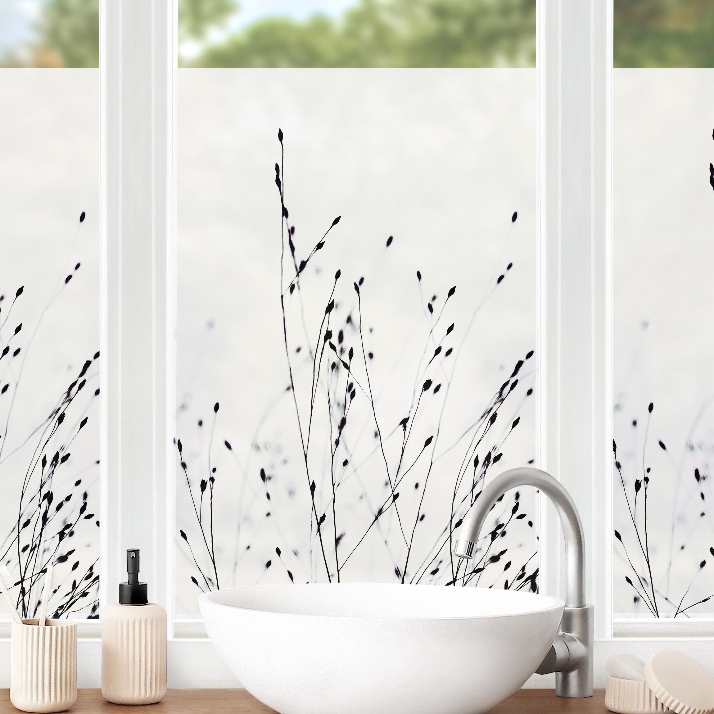 Fensterfolie Zarte Gräser im nahen Schatten