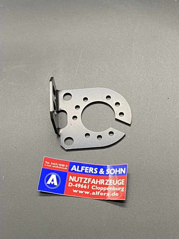 Halter für PKW Anhängersteckdose